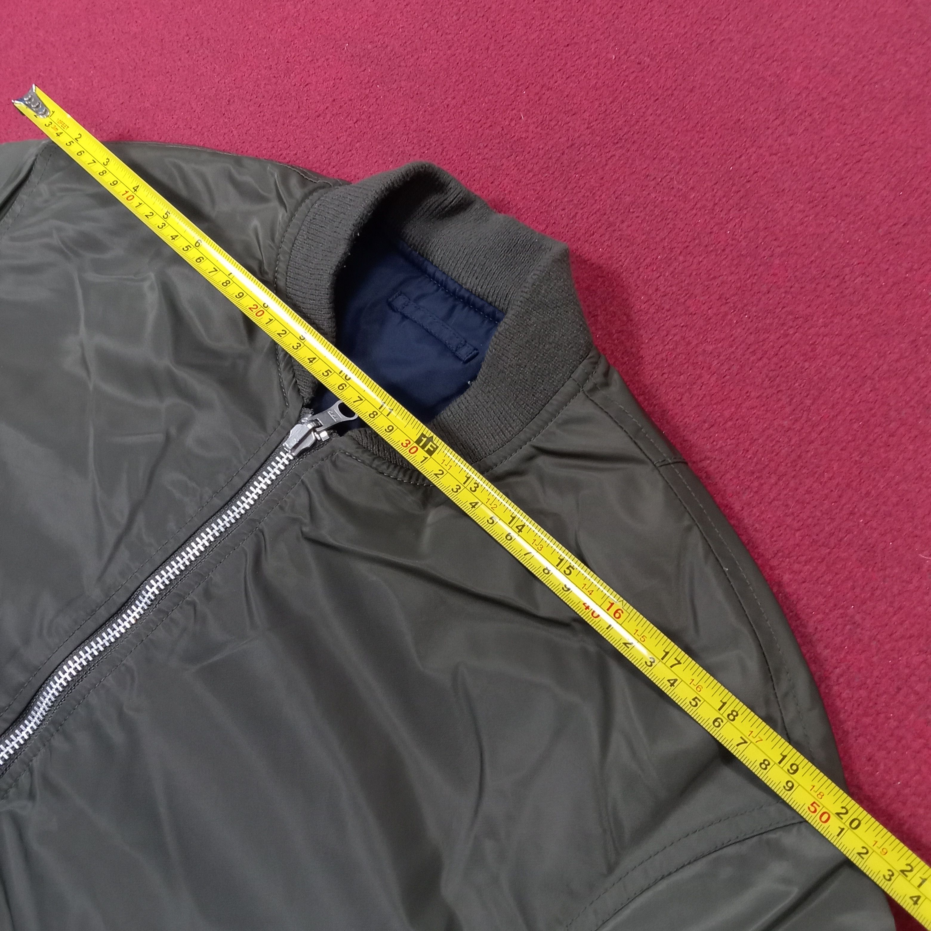 Japanese Brand × Vintage Uniqlo X Undercover Custom Logo Style Reversible Jacket Size US L / EU 52-54 / 3 - 10 Thumbnail