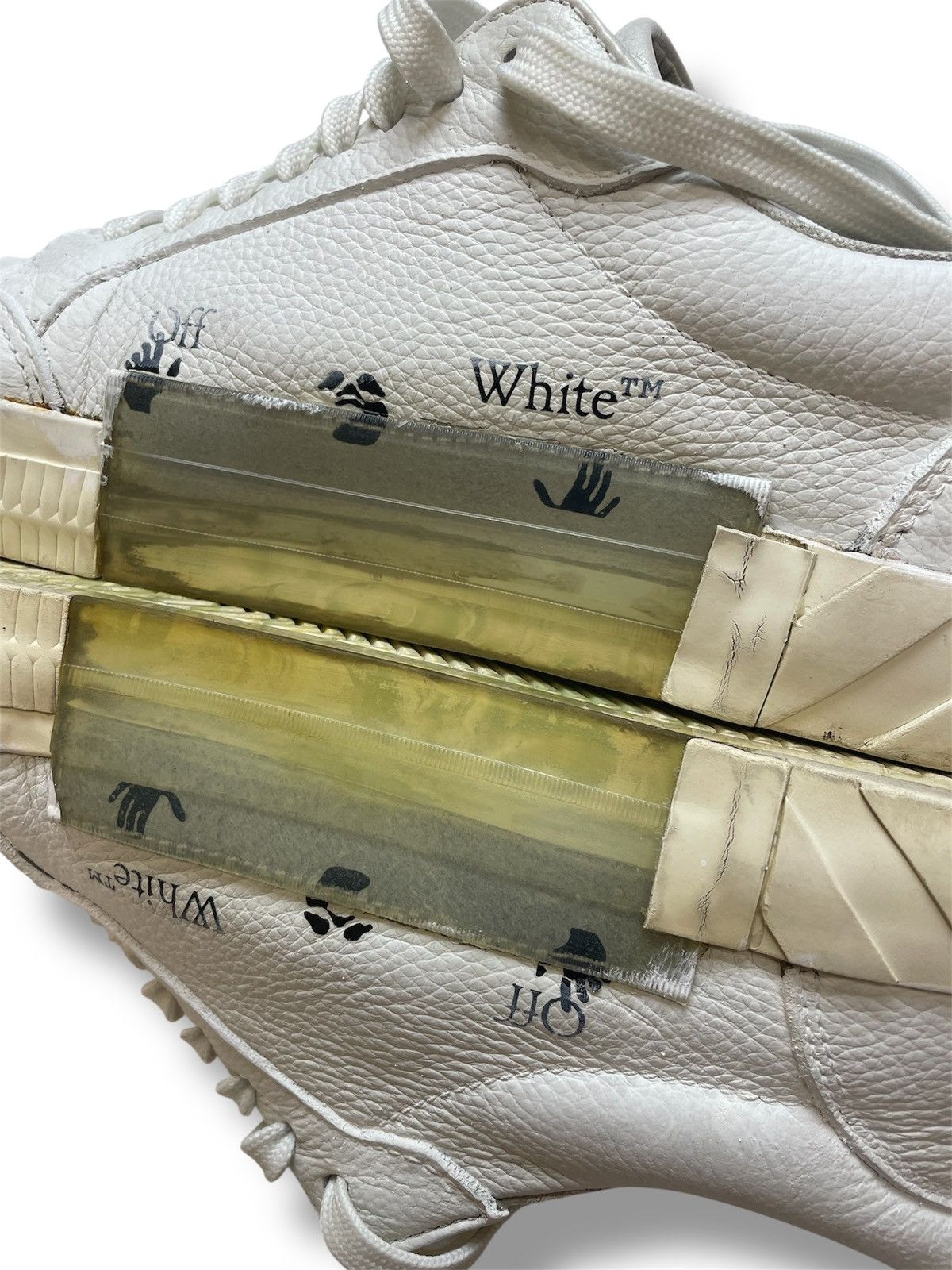 Off-White Off White Vulcanized White Leather Sneaker Size US 10 / EU 43 - 10 Thumbnail