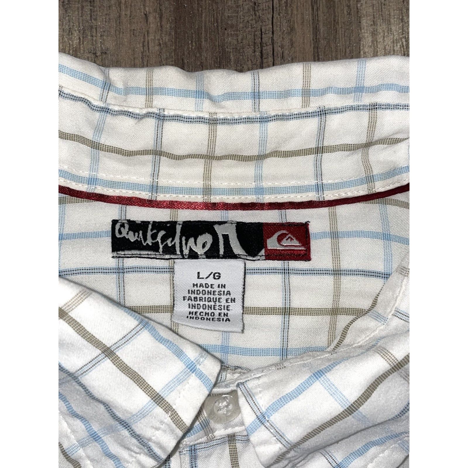 Quiksilver Quicksilver Button-Up Plaid White Large SS Men Shirt Short Sleeve L White Size US L / EU 52-54 / 3 - 2 Thumbnail