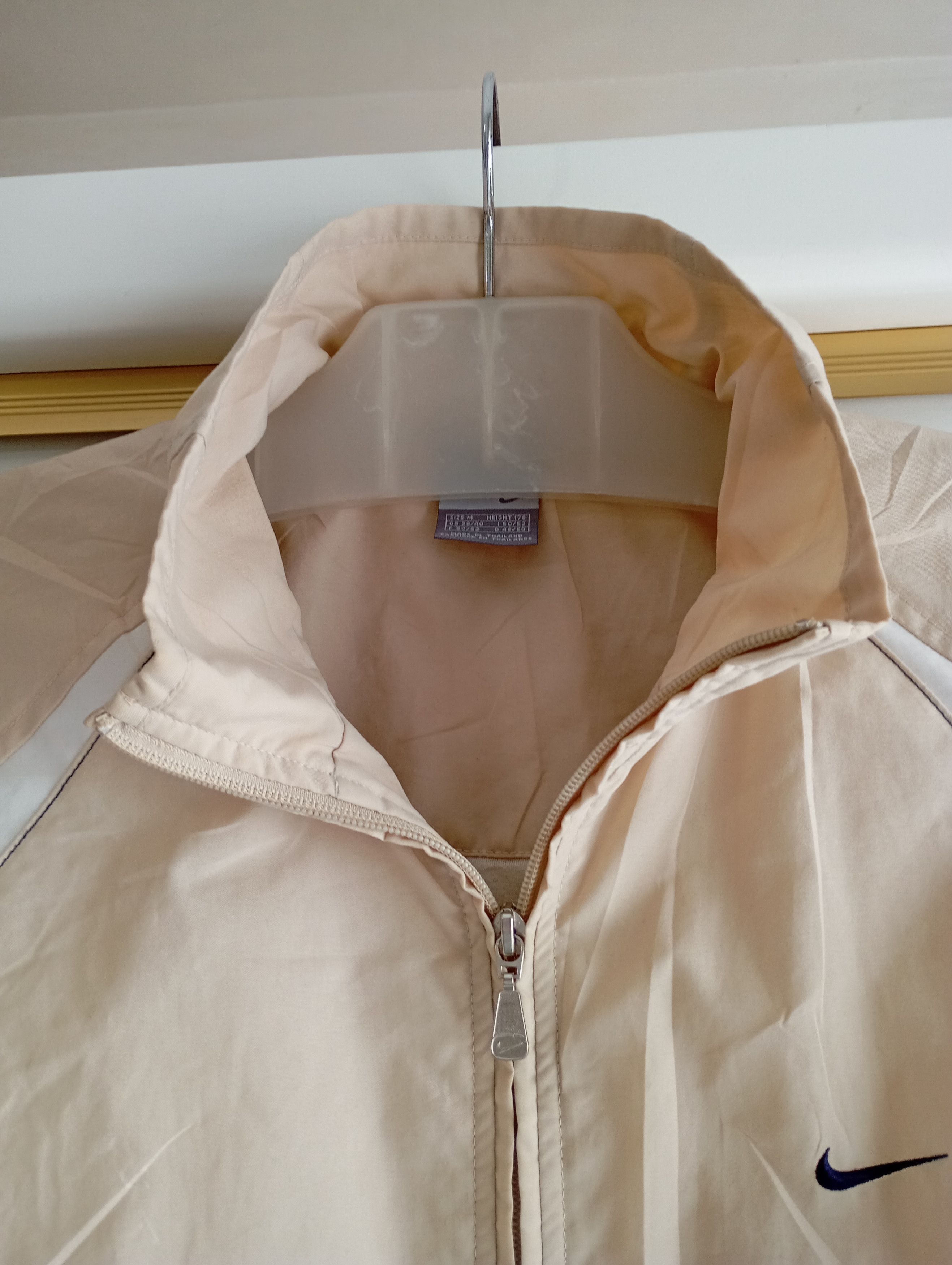 Nike Nike Mens Vintage Windbreaker Track Jacket Size M Size US M / EU 48-50 / 2 - 9 Thumbnail