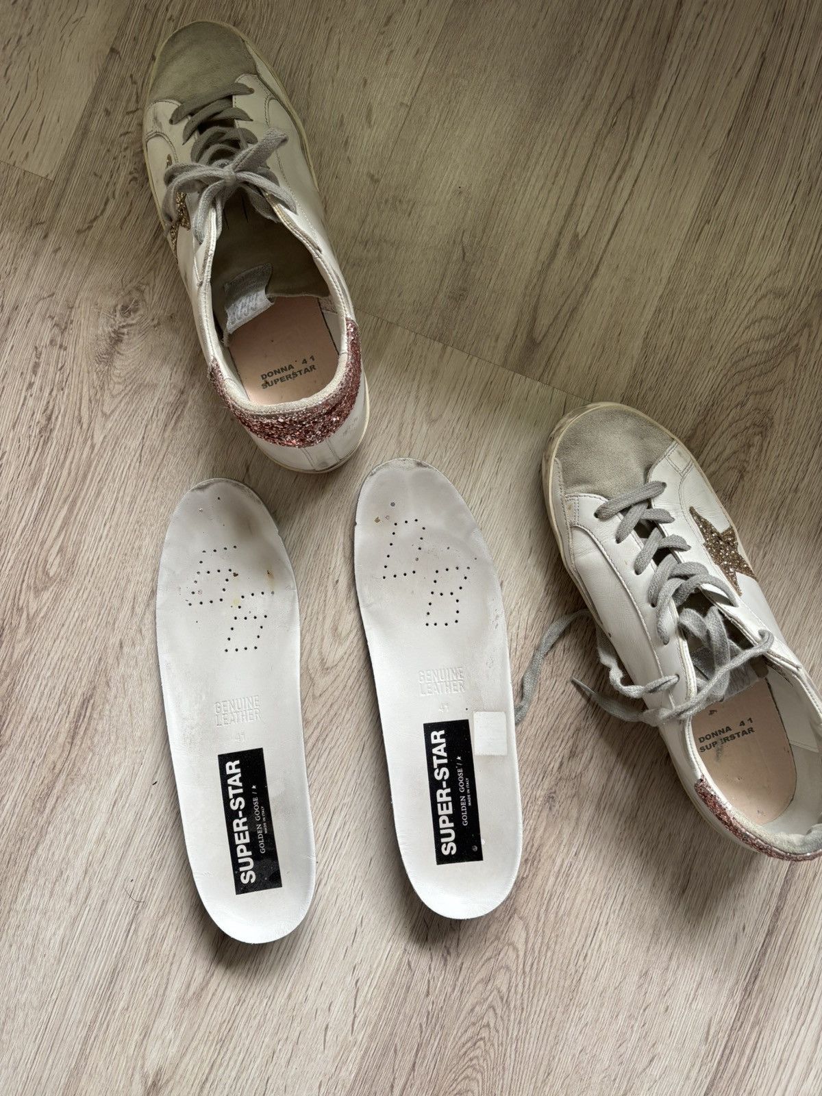 Golden Goose Golden Goose Super-star with Glitter Star EU41 US10 UK8 Size US 10 / IT 40 - 18 Thumbnail