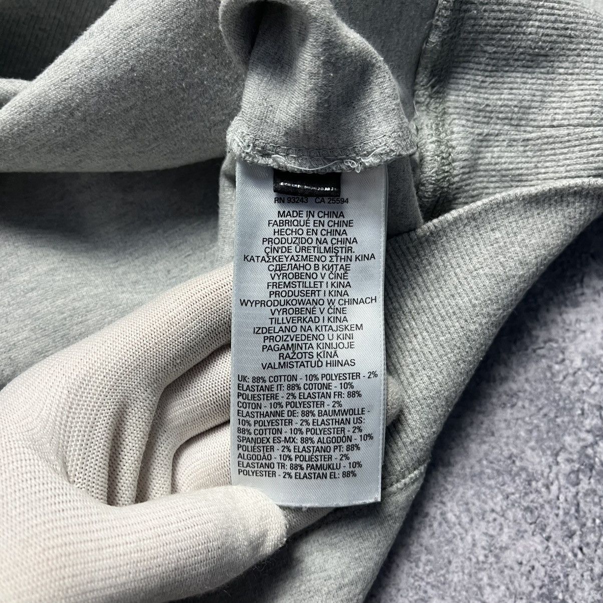 Diesel Vintage Diesel Big Central Logo Gray Sweatshirt Streetwear Size XL / US 12-14 / IT 48-50 - 6 Thumbnail