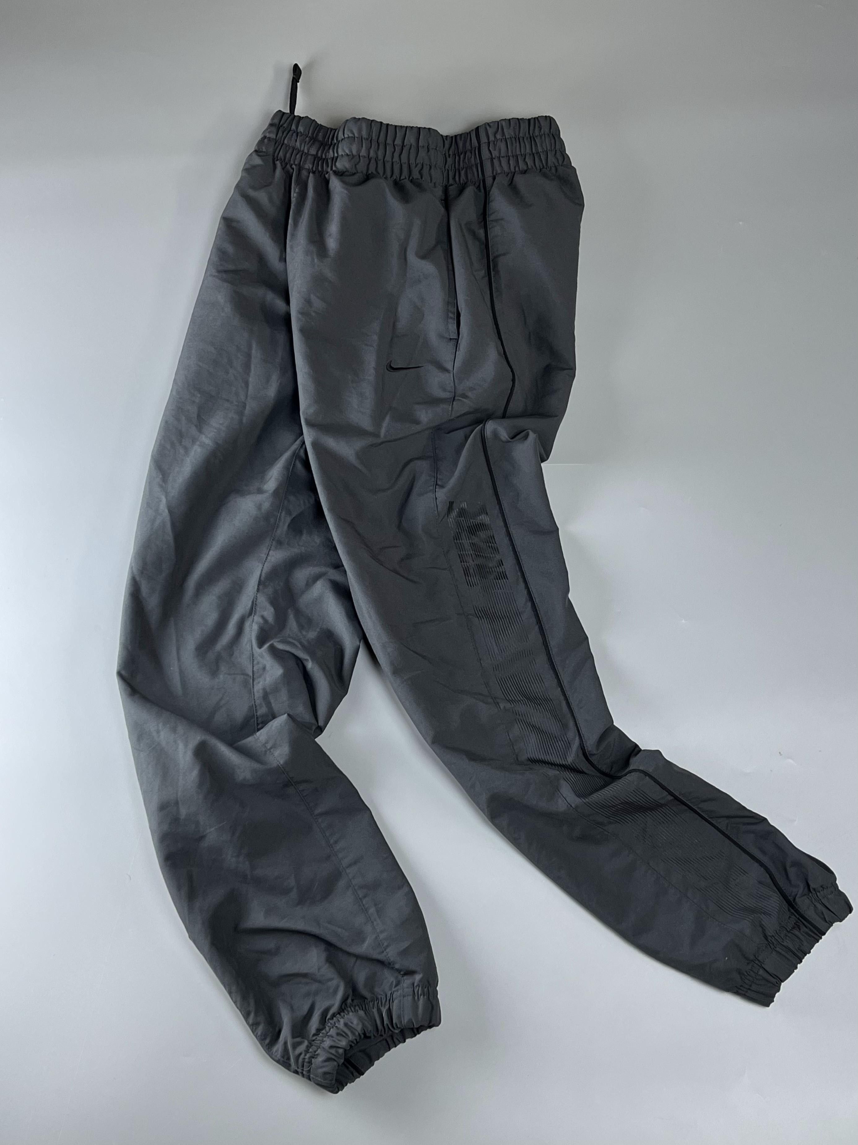 Nike × Vintage 💿 NIKE 90s VINTAGE PARACHUTE BAGGY PANTS Size US 29 - 1 Thumbnail