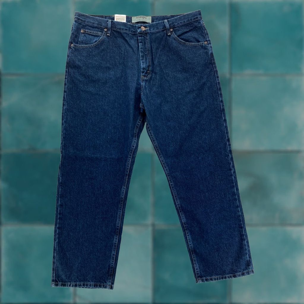 Wrangler Wrangler Authentics Jeans Men 40x30 Relaxed Fit Straight Dark Blue Denim Size US 40 / EU 56 - 1 Thumbnail