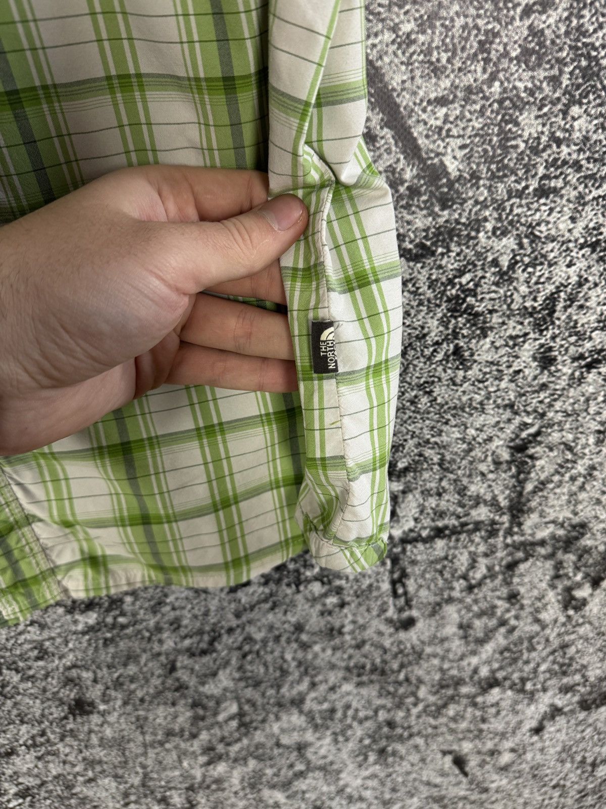 The North Face The North Face Trekking Plaid Shirt Outdoor Button Up Size L Size US L / EU 52-54 / 3 - 9 Thumbnail