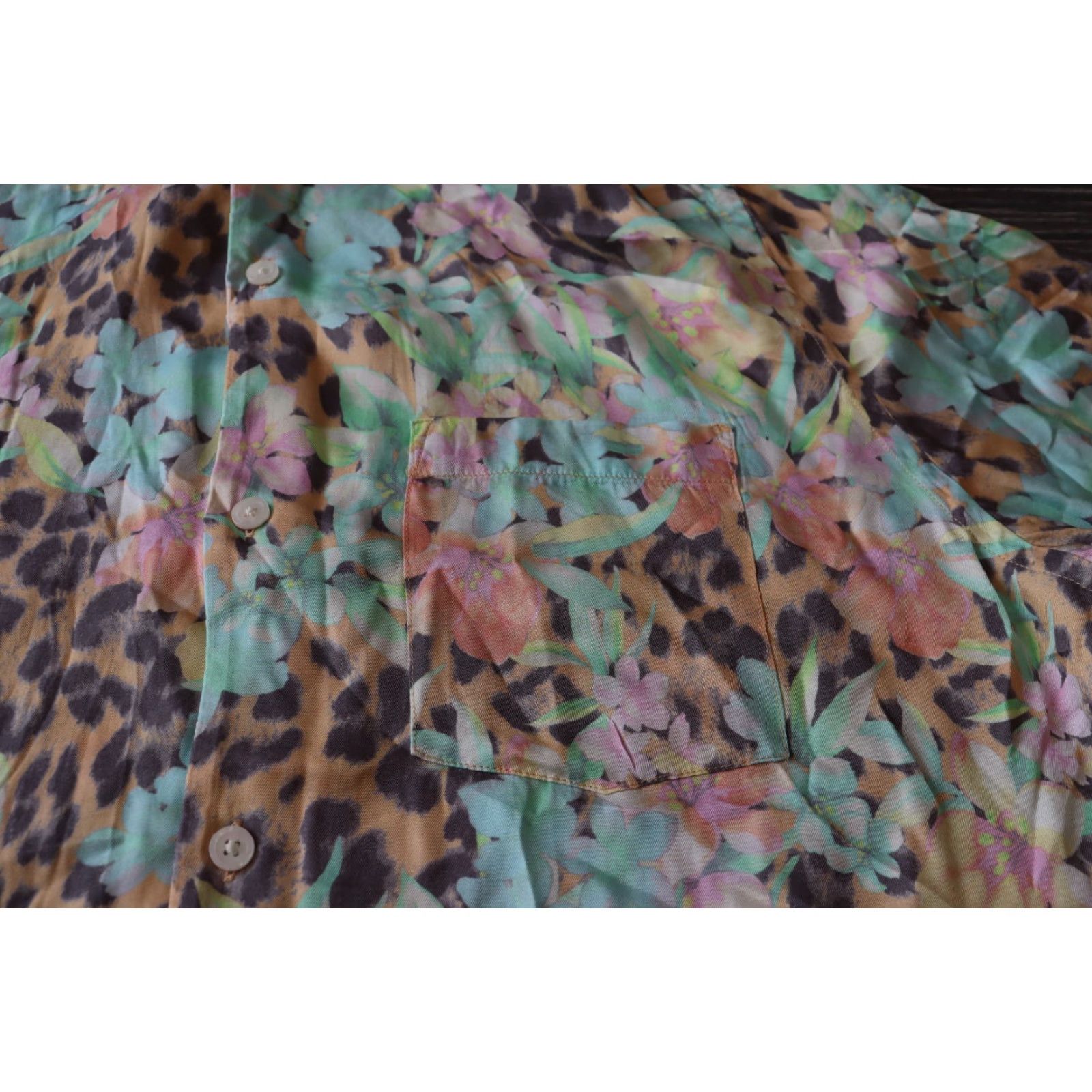 Allsaints ALL SAINTS LIGULARIA SHORT SLEEVE SHIRT FLORAL CHEETAH PRINT 100% VISCOSE MENS M Size US M / EU 48-50 / 2 - 4 Thumbnail