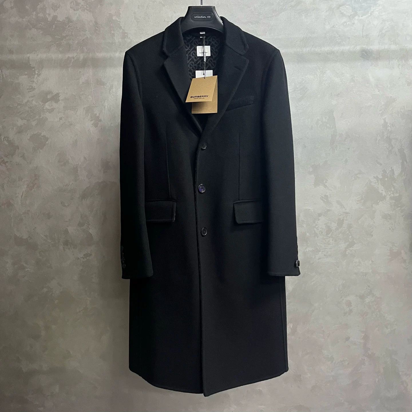 Burberry Burberry Long Black T-Shirt 48 Women Size XL / US 12-14 / IT 48-50 - 1 Thumbnail