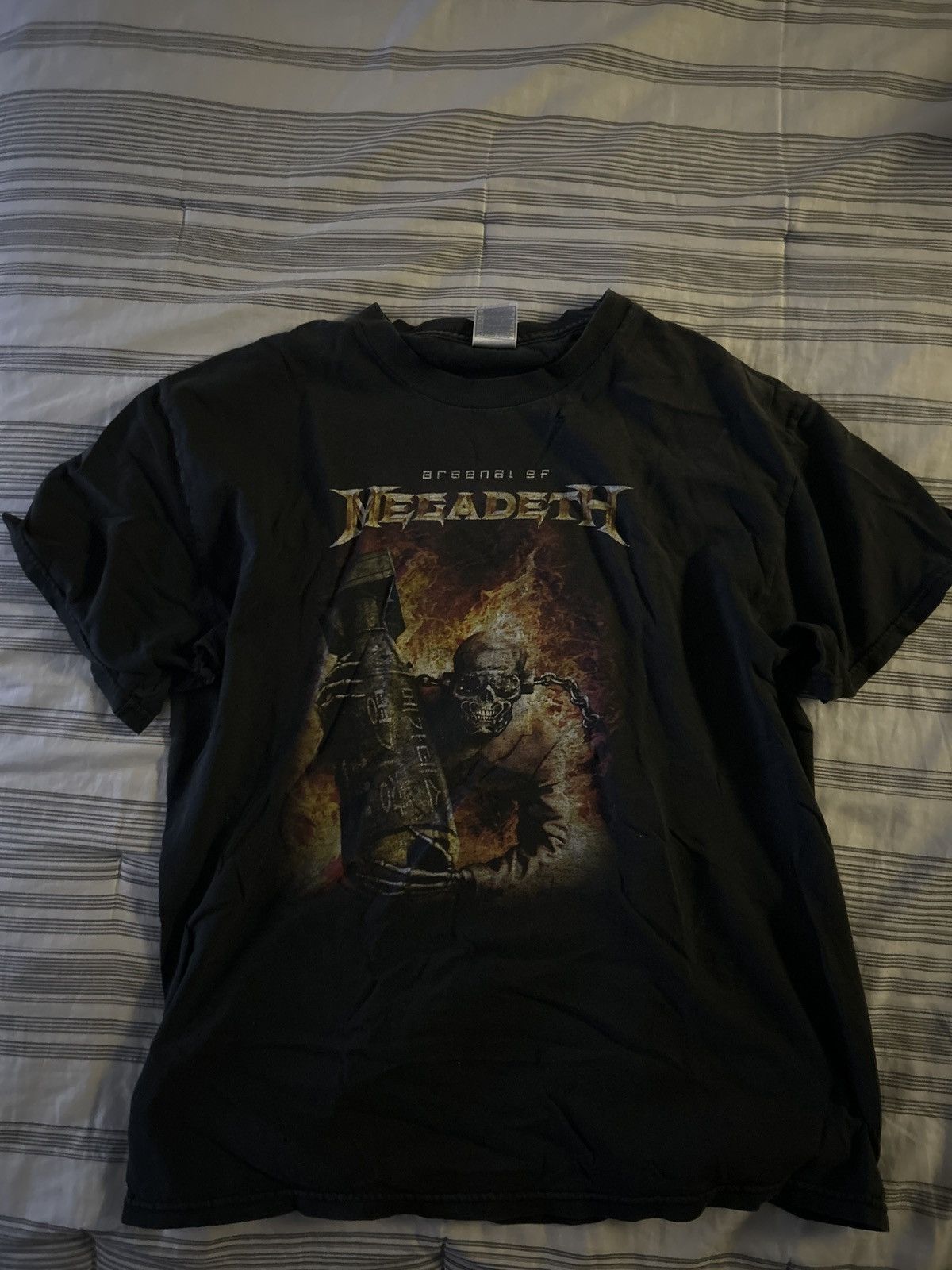 Band Tees × Megadeth × Vintage Vintage Thrashed Megadeth Band Tee Size US L / EU 52-54 / 3 - 1 Thumbnail