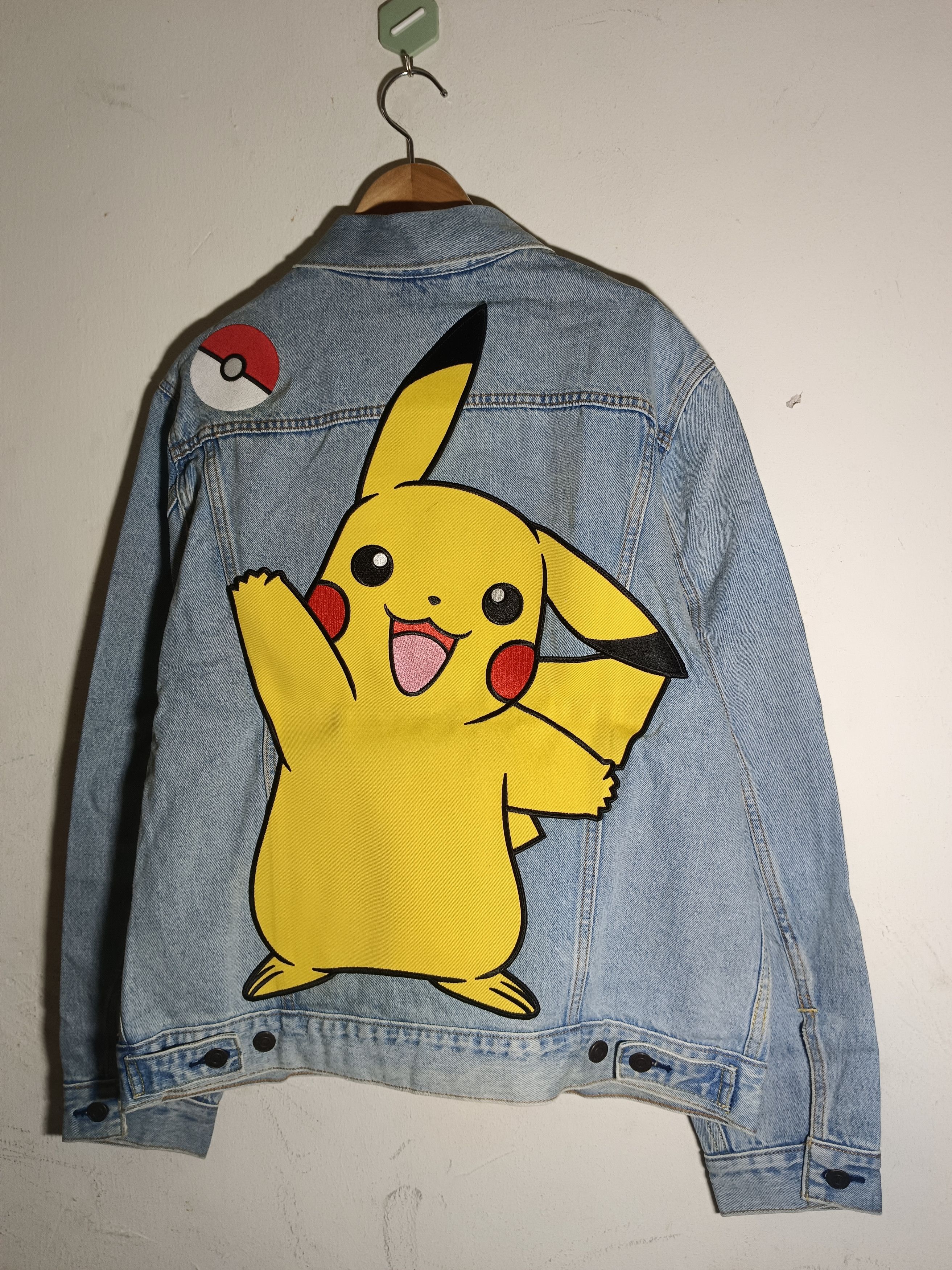 Anime × Levi's × Pokemon Levis x Pokemon 25th Anniversary Vintage Trucker Jacket Size US M / EU 48-50 / 2 - 3 Thumbnail