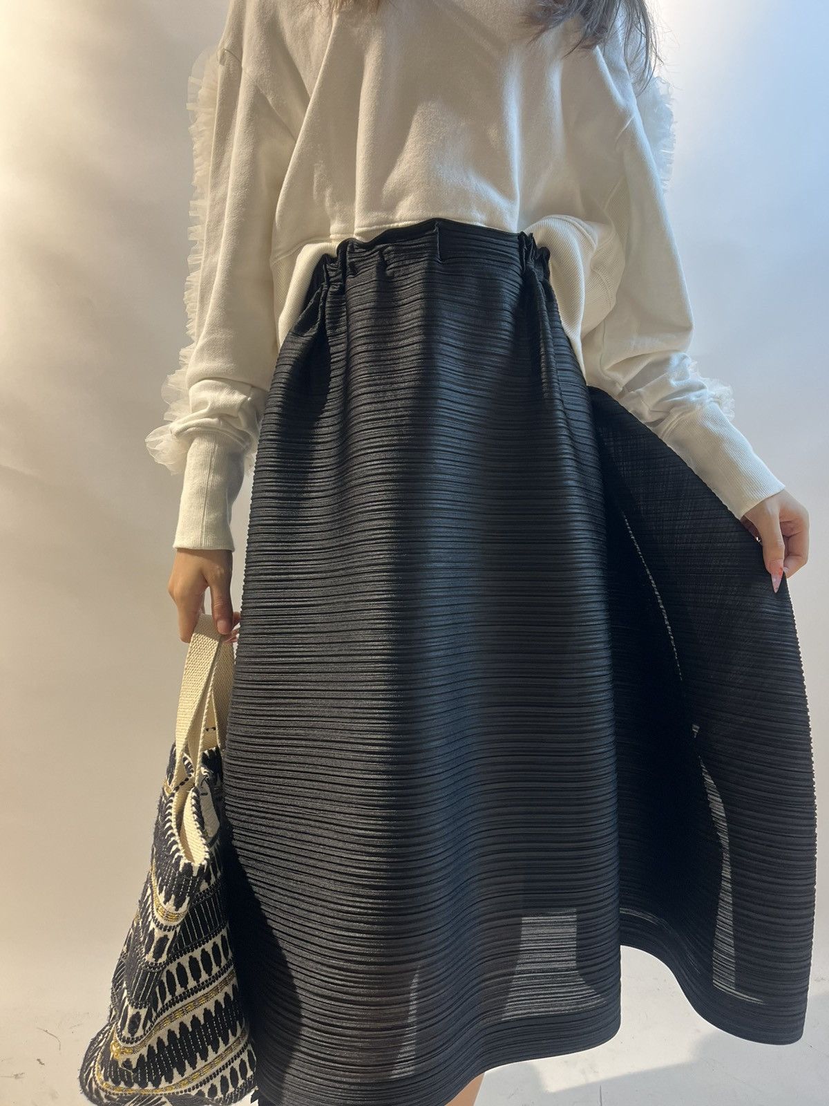 Pleats Please Issey Miyake Pleats Please Issey Miyake Black Motion Skirt Size 28" / US 6 / IT 42 - 1 Thumbnail