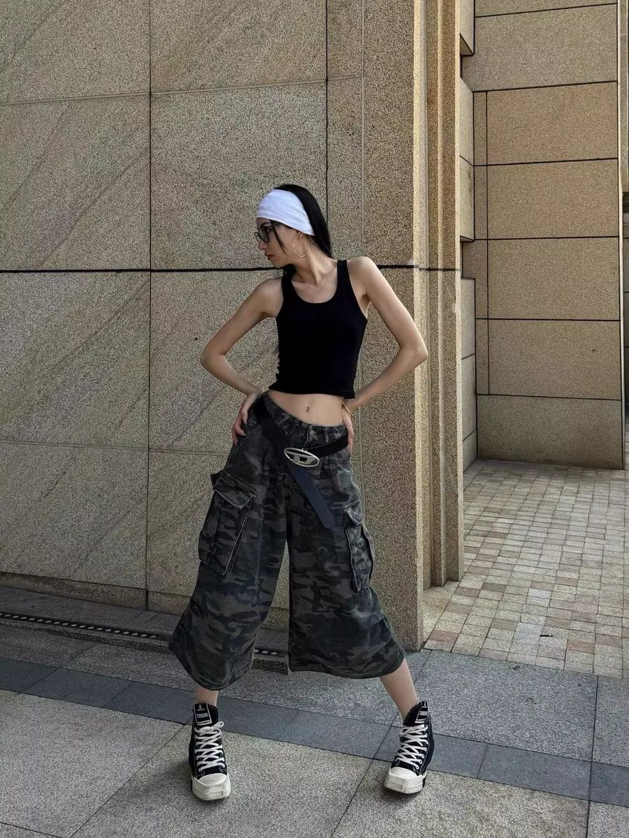Japanese Brand Summer Camouflage Unisex Loose Capris Cargo Shorts Size 28" / US 6 / IT 42 - 3 Thumbnail