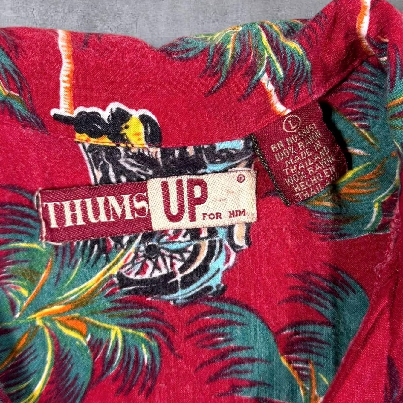 Vintage Vintage Thums Up Red Hawaiian Biker Patterned Rayon Short Sleeve Shirt Large Size US L / EU 52-54 / 3 - 3 Thumbnail