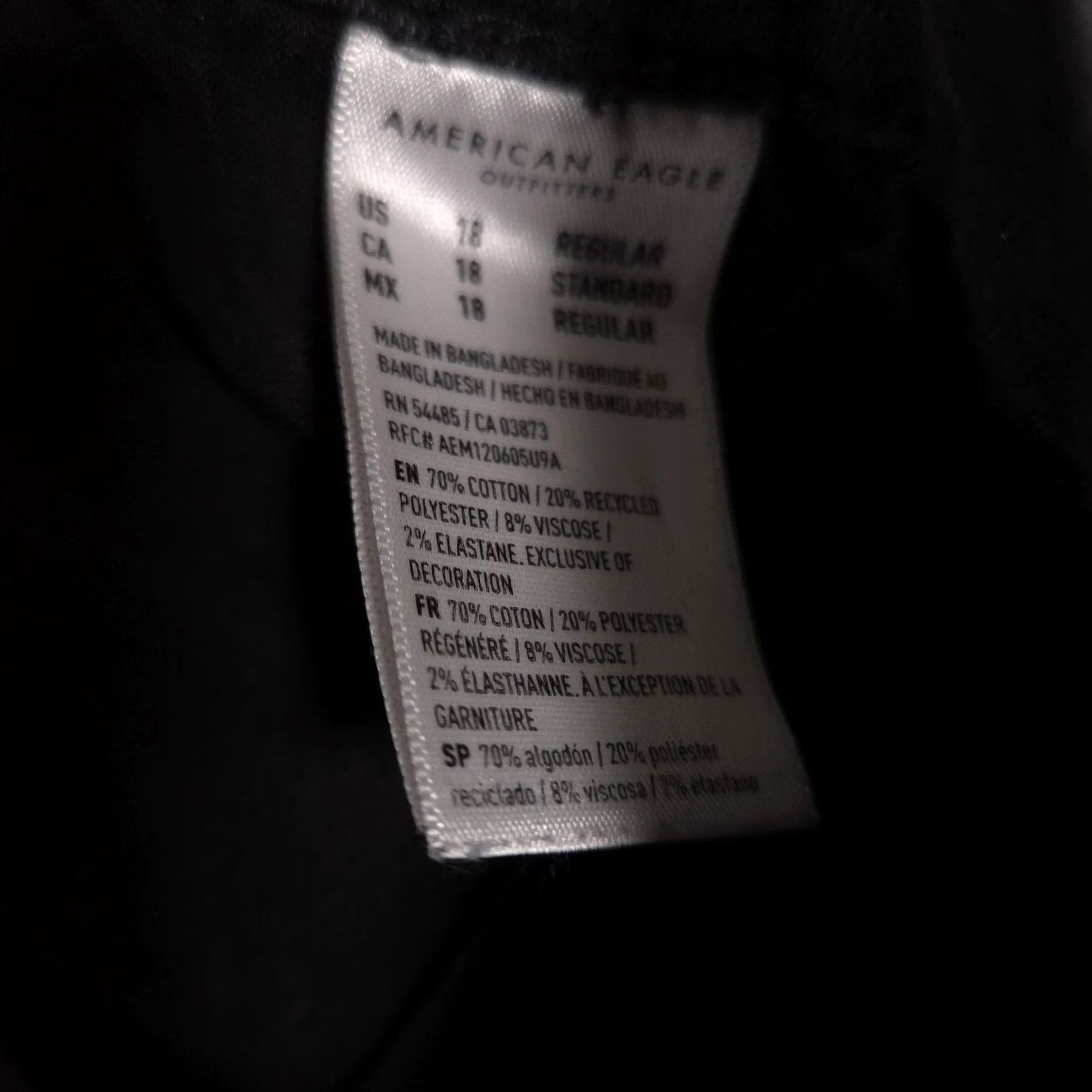 American Eagle Outfitters VINTAGE? No. American Eagle Jeans Women 18 Black Dark Wash Jegging Slim Stretch 5-Pocket Denim XS? Size 40" / US 18 - 7 Thumbnail