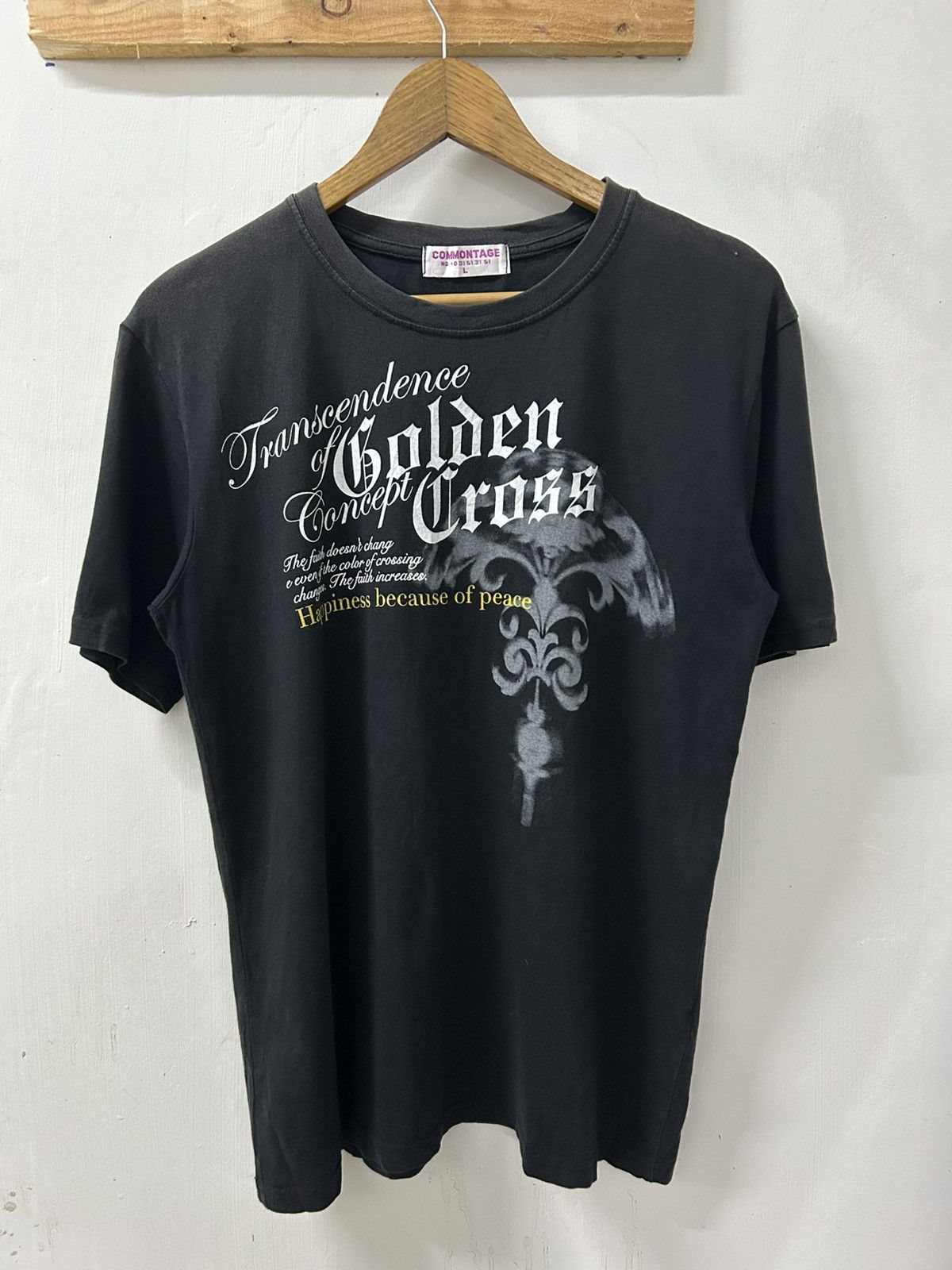 20471120 Commontage Gothic Style Golden Cross Quotes Healing Feeling Size US M / EU 48-50 / 2 - 1 Thumbnail
