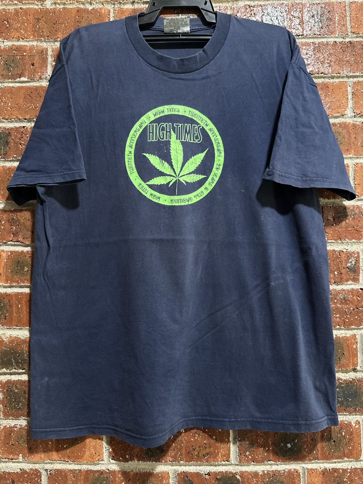 Lee Vintage 90s Weed High Times Faded Lee Tee Size US XL / EU 56 / 4 - 1 Thumbnail