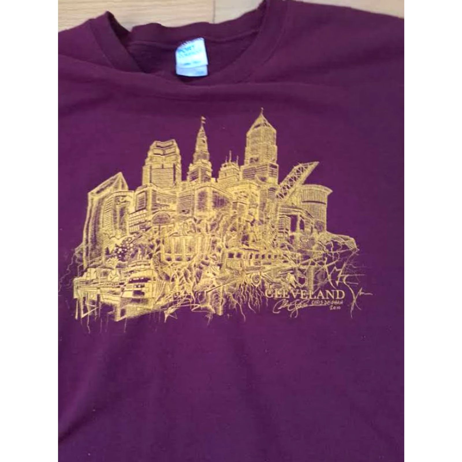 Port & Company Cleveland Cityscape Print 2010 Chris Deighan Art Sweatshirt Port&Company L Burgundy Long Sleeve Pullover Men Graphic Print Cotton Blend Size US L / EU 52-54 / 3 - 2 Thumbnail