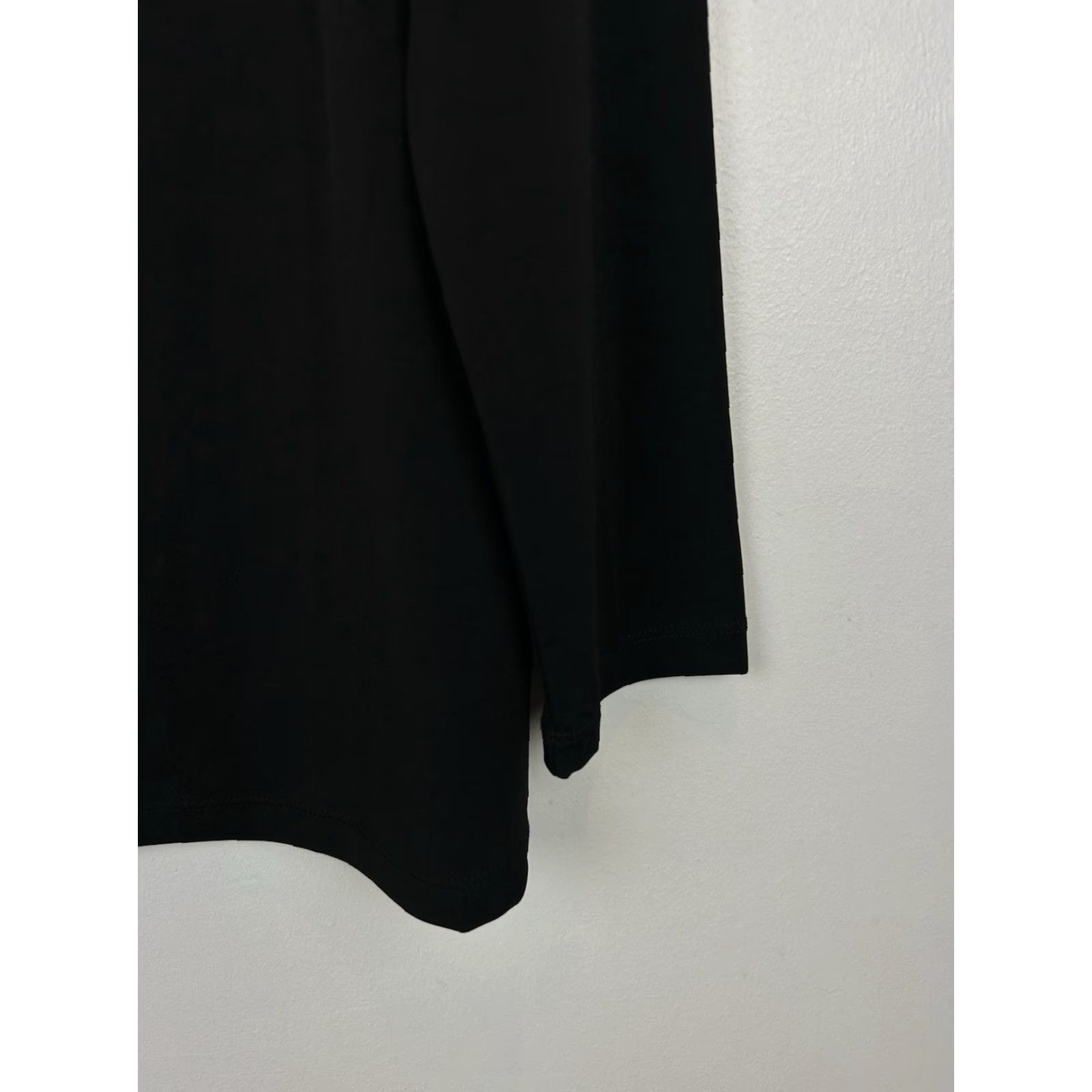 Vintage Susan Graver Top Womens M Liquid Knit Black Pullover Career Capsule Basic Knit Top Casual Office Menstrual? Size M / US 6-8 / IT 42-44 - 4 Thumbnail