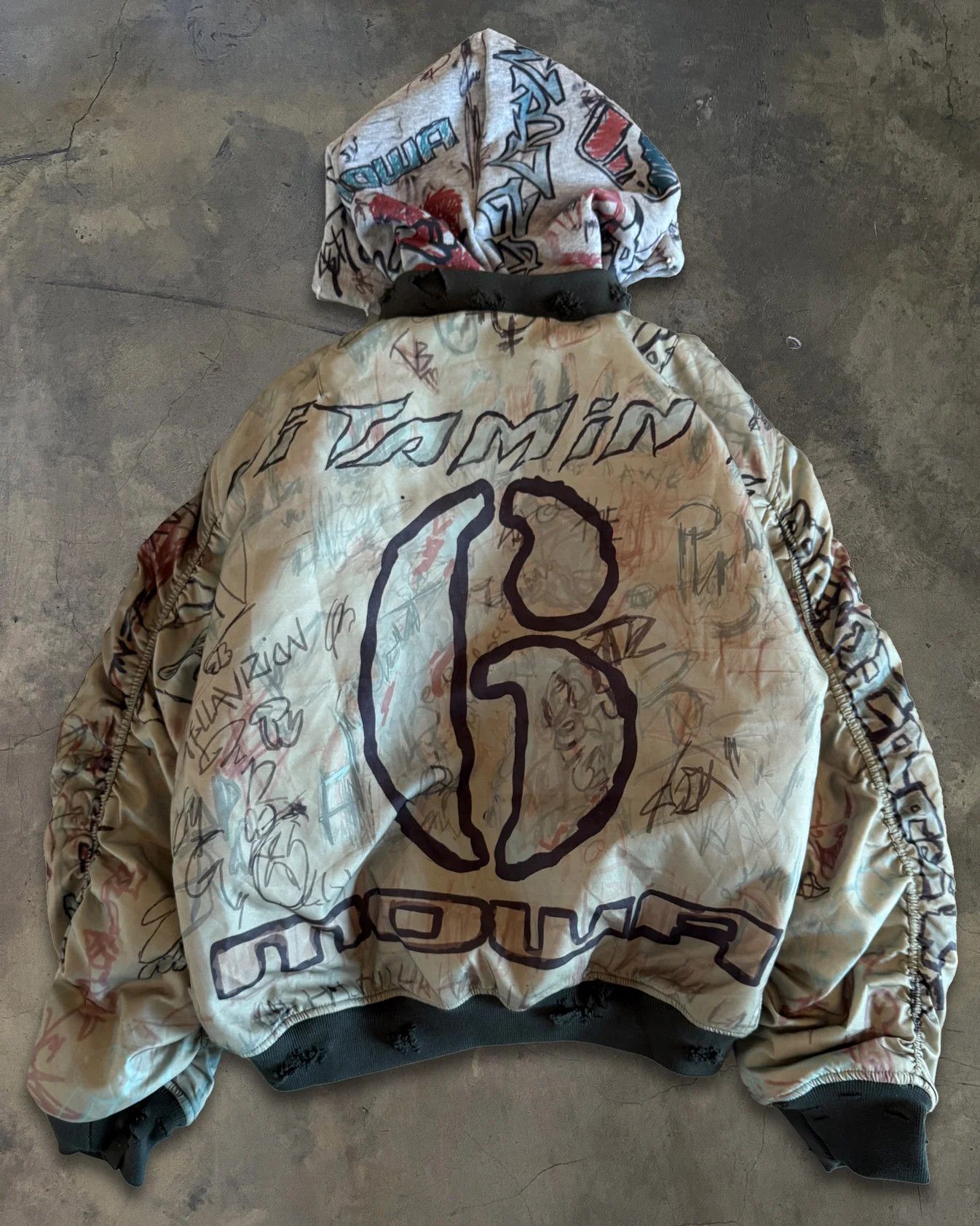 Mowalola MOWALOLA GRAFFITI REVERSIBLE BOMBER M Size US M / EU 48-50 / 2 - 4 Thumbnail