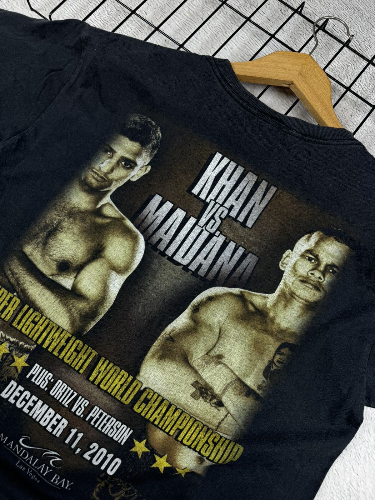 Vintage Vintage 2010 Khan vs Maidana Lightweight World Championship Size US M / EU 48-50 / 2 - 4 Thumbnail