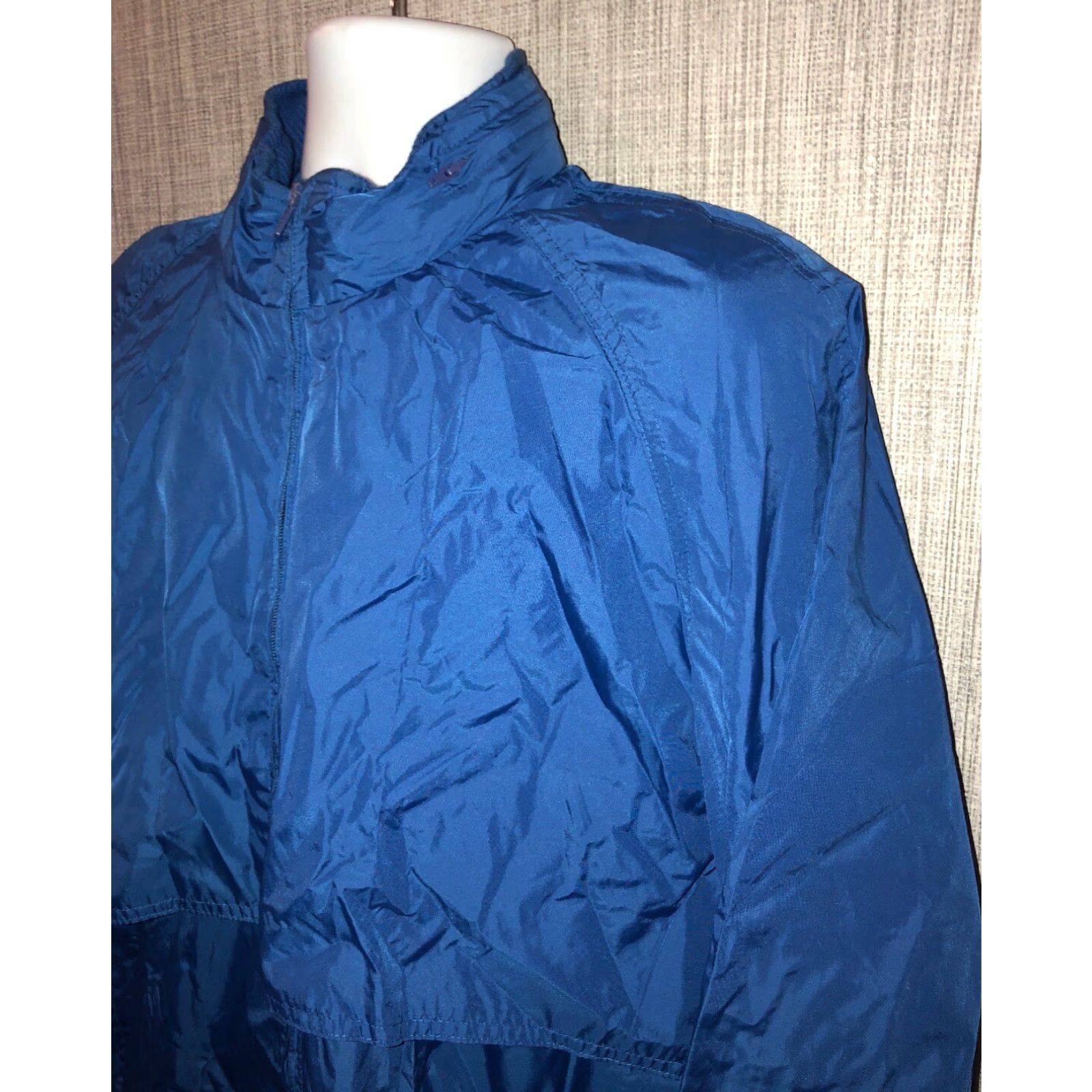 Vintage VINTAGE Woolrich Jacket Windbreaker The Teton Full Zip Hooded Nylon Blue L Men 90s Size US L / EU 52-54 / 3 - 2 Thumbnail