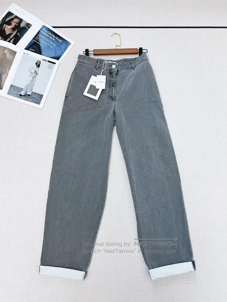 Chanel Chanel 25P new jeans Size 25" / US 0 / IT 36 - 1 Thumbnail