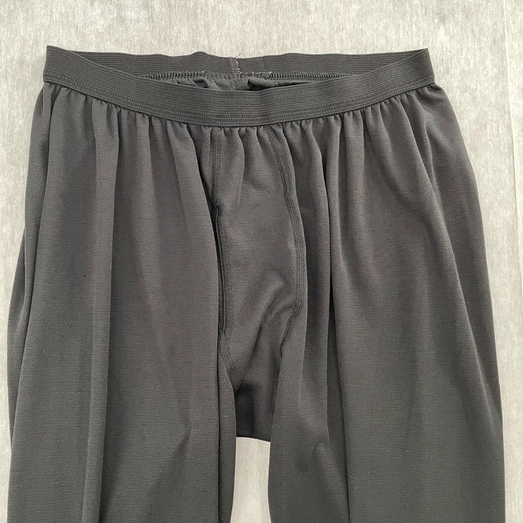 Patagonia VINTAGE Patagonia Pants 2XL Capilene Long Johns Base Layer USA Mens Black Size US 39 - 3 Thumbnail