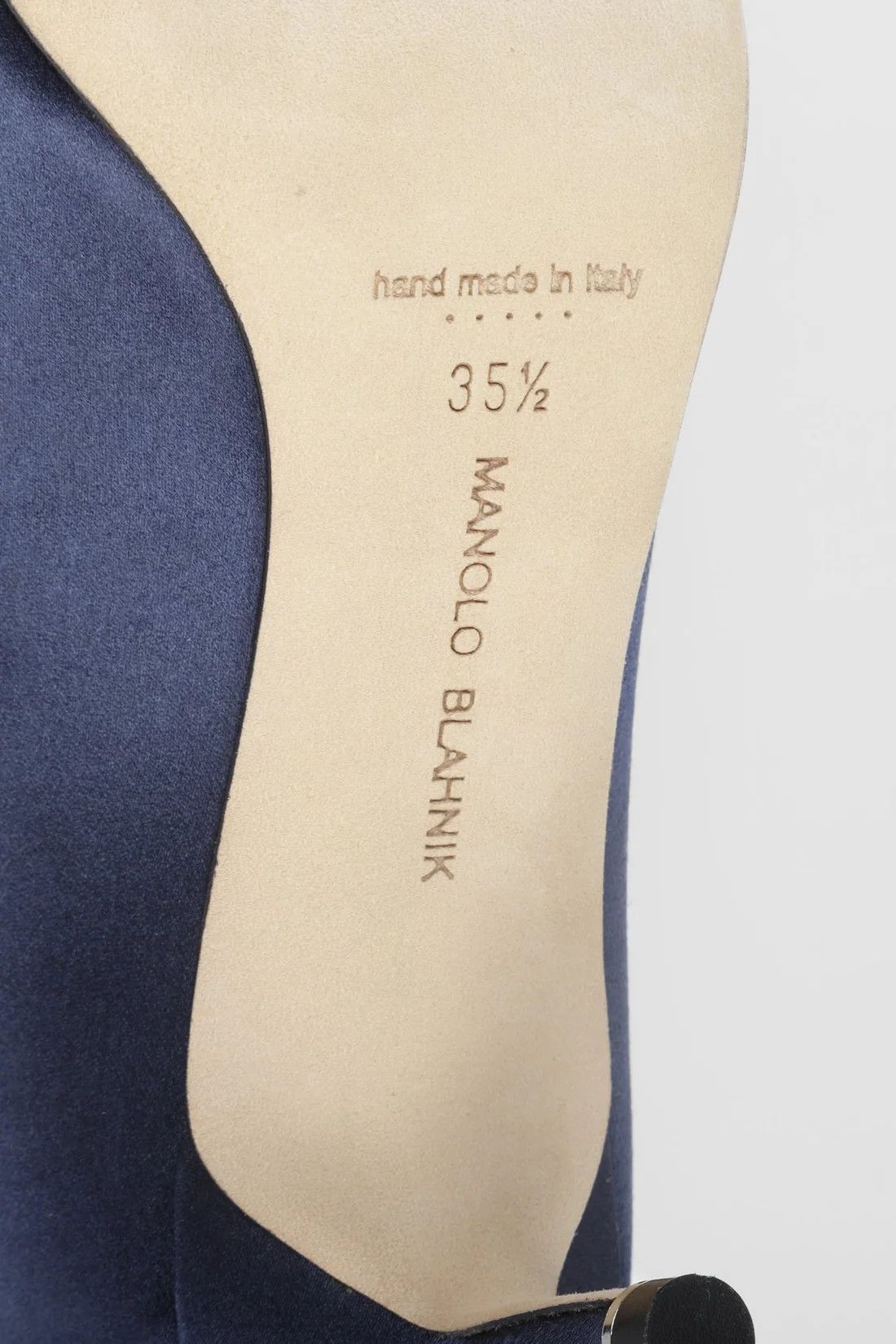 Manolo Blahnik Manolo Blahnik Hangisi Blue Satin Jewel Pumps Size US 5.5 / IT 35.5 - 6 Thumbnail