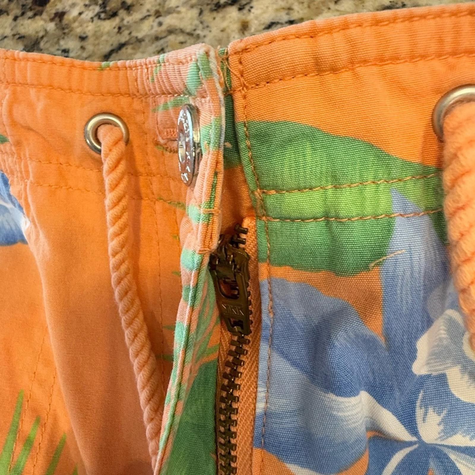 Lauren Ralph Lauren Lauren Ralph Lauren tropical crop pants floral palm SZ 6 Size 28" / US 6 / IT 42 - 4 Thumbnail