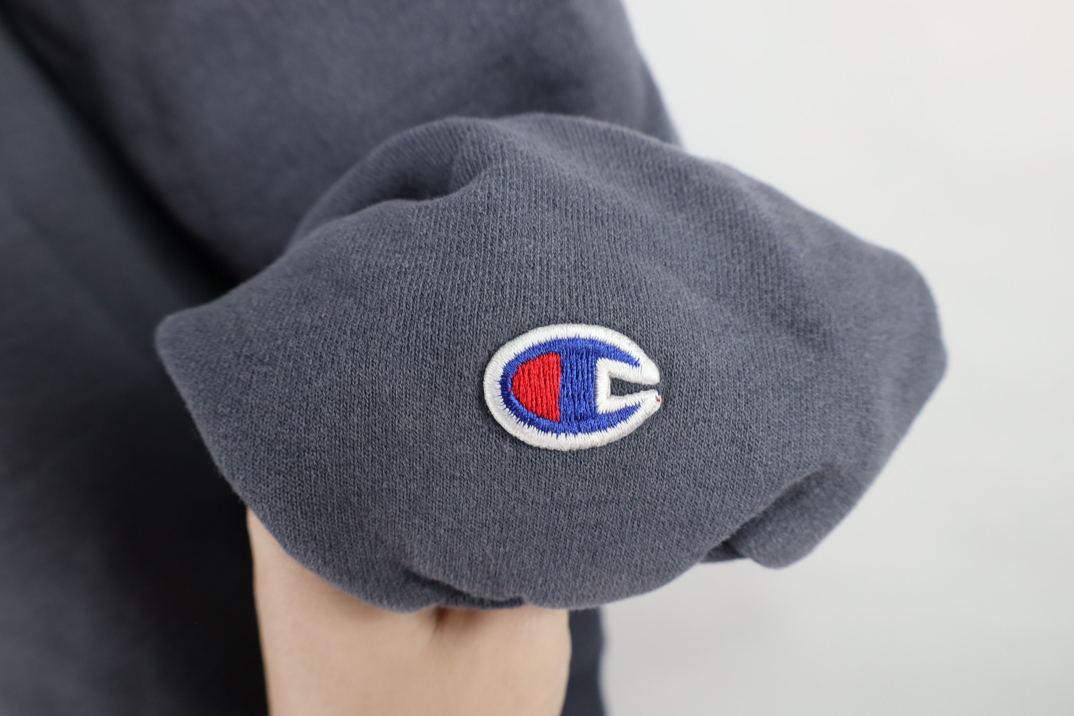 Champion × Vintage Vintage 90s Champion Crewneck Sweatshirt Steel Blue Size US L / EU 52-54 / 3 - 4 Thumbnail