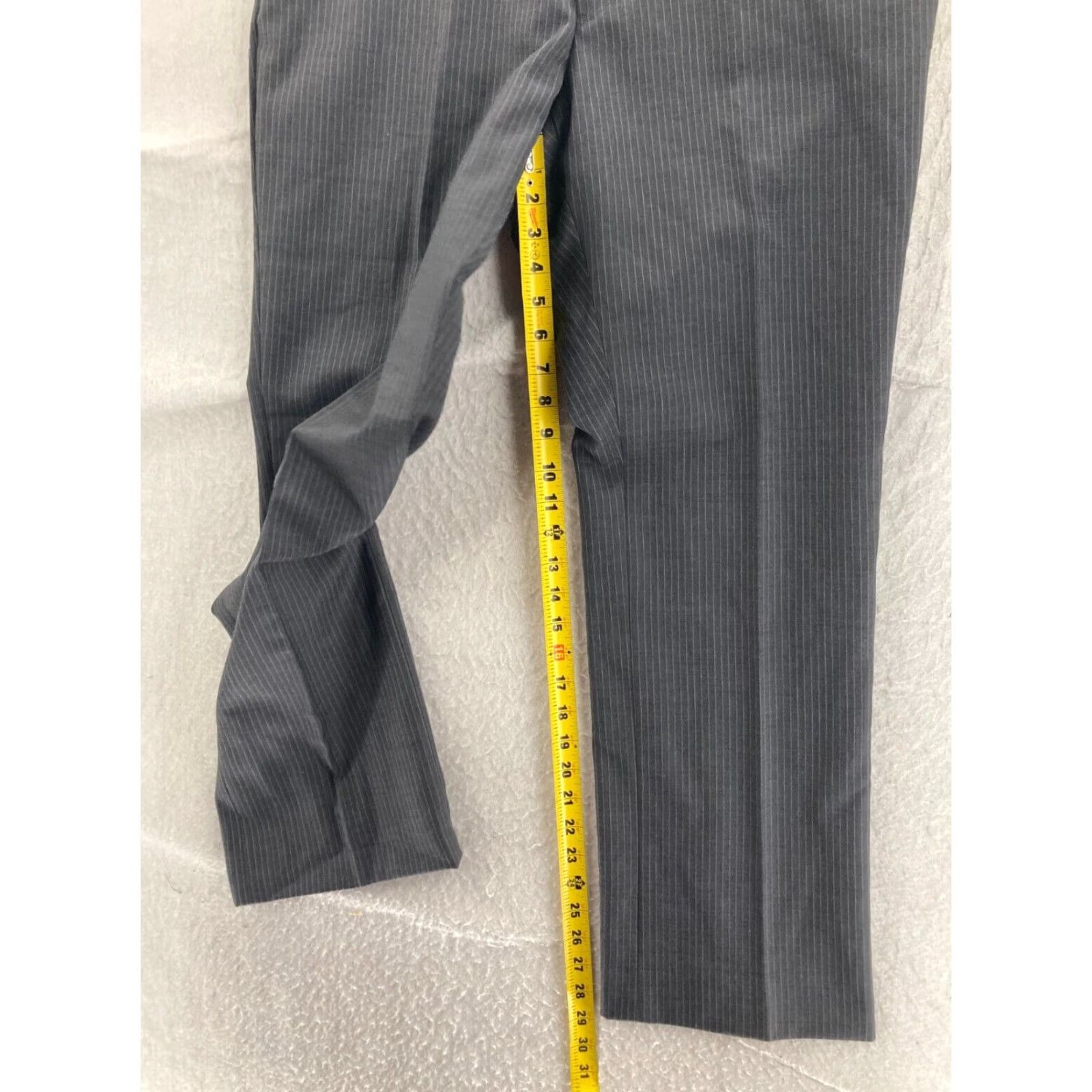 Tommy Hilfiger Tommy Hilfiger Pants Mens 36 Wool Dress Pants Slacks Classic Straight 100% Wool Blue Adult Regular Size 36 Mens Size US 36 / EU 52 - 3 Thumbnail