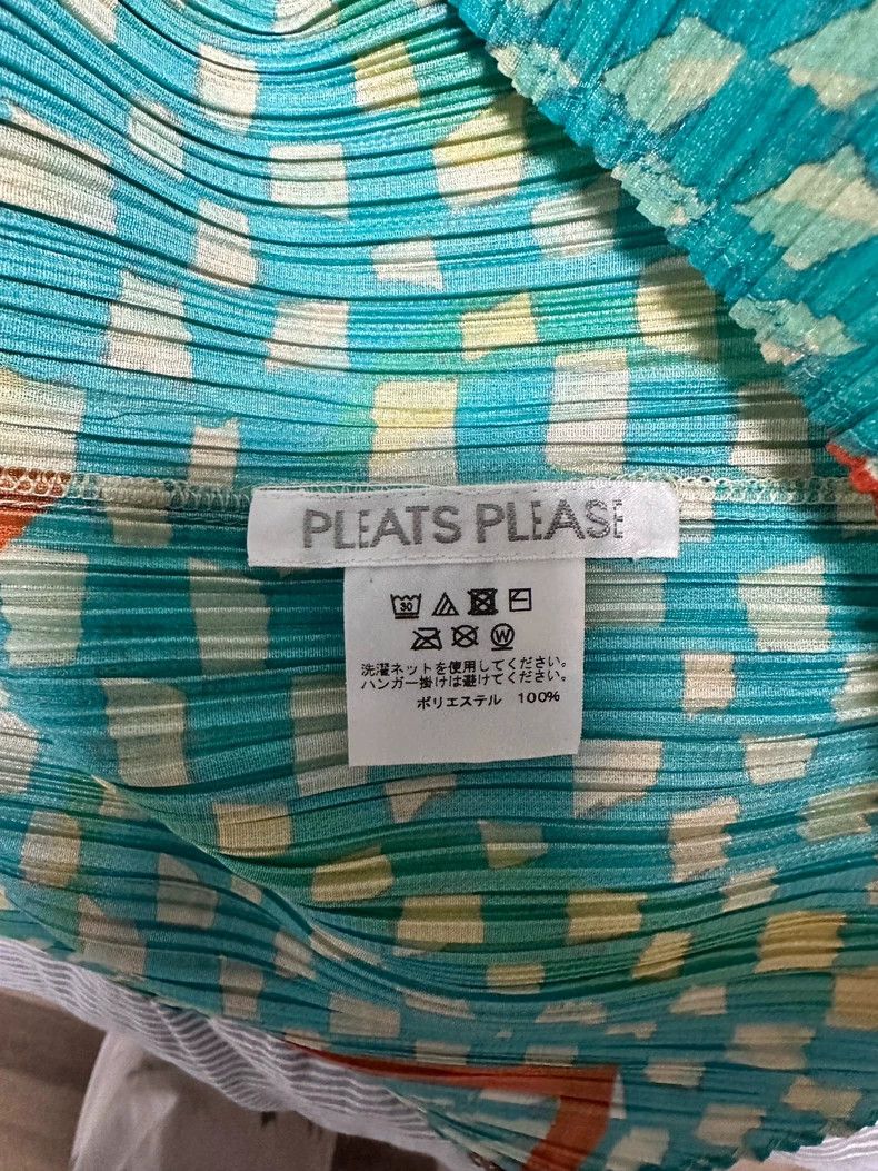 Issey Miyake Issey Miyake size:3 Blue Atlantis horizontal stripe top Size XS / US 0-2 / IT 36-38 - 2 Thumbnail