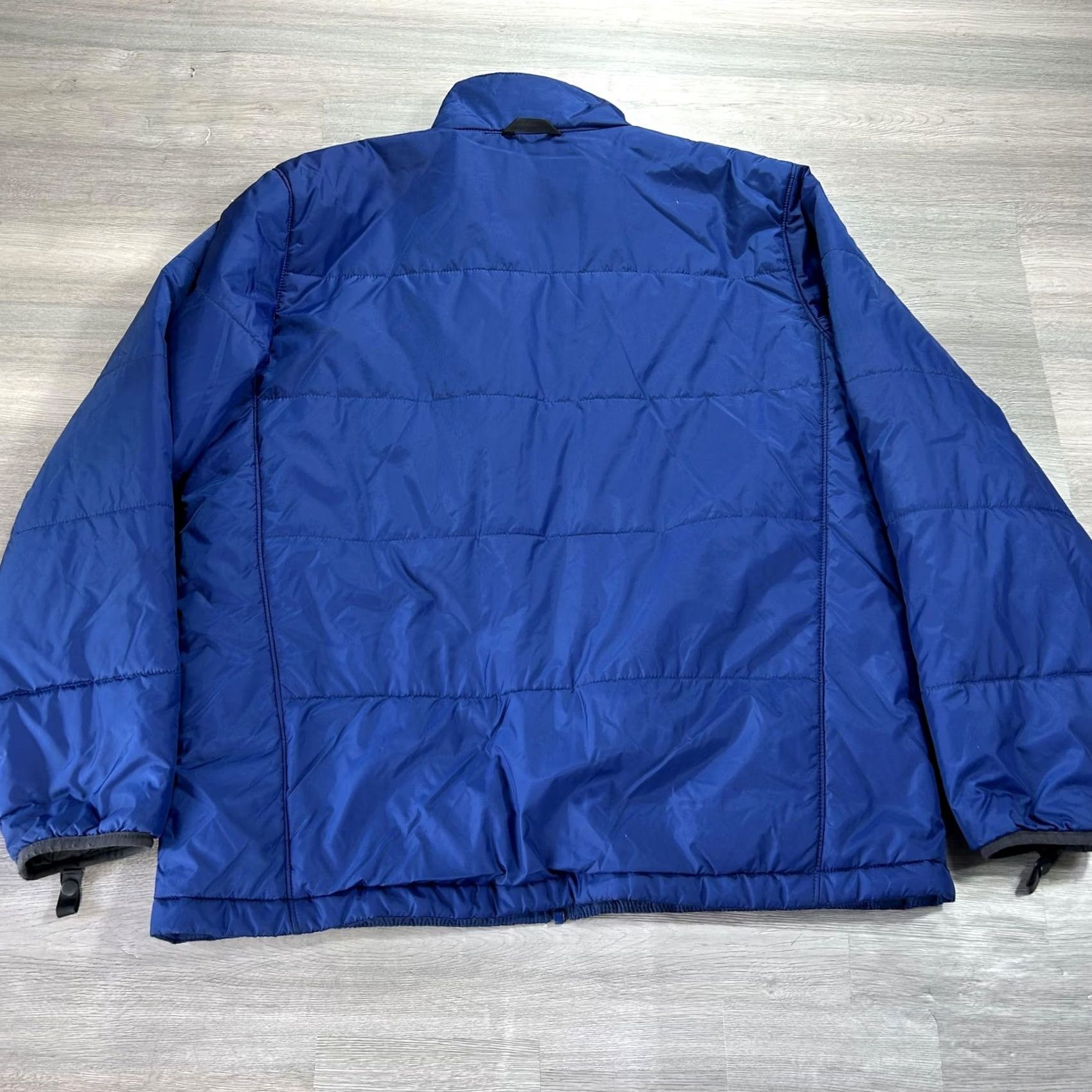 The North Face The North Face Jacket Mens Large Blue Puffer Full Zip Insulated Lined Pockets Regular Fit Winter Casual Travel Outdoors Hiking Men L Blue Size US L / EU 52-54 / 3 - 2 Thumbnail