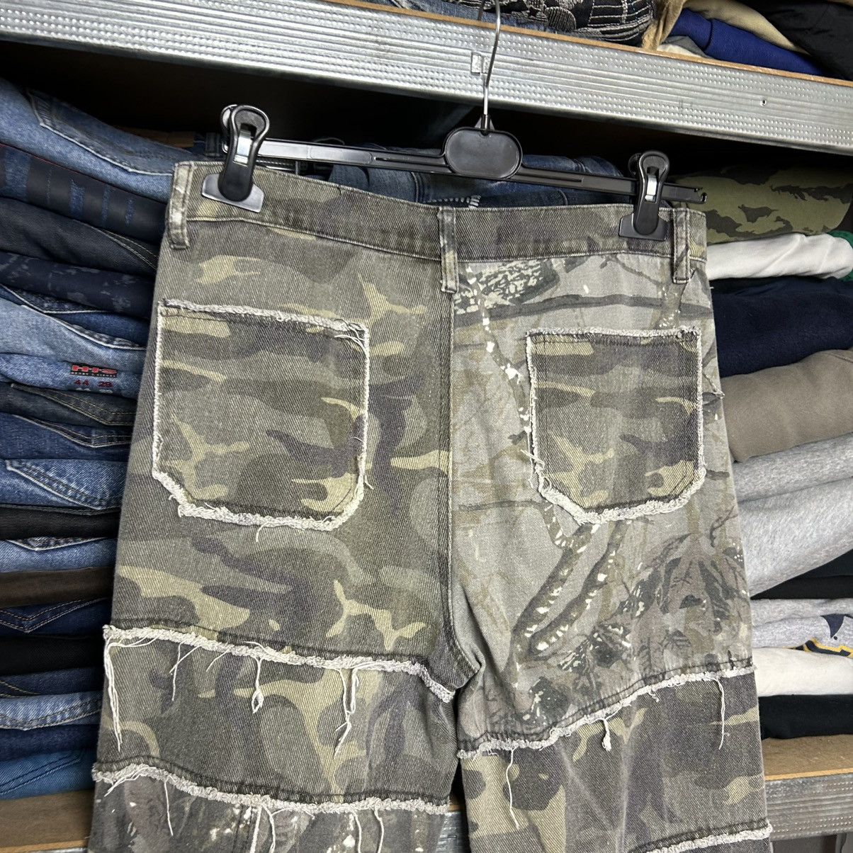 Jaded London Mens Jaded London Camouflage Skate Fit Streetwear jeans Size US 30 / EU 46 - 12 Thumbnail