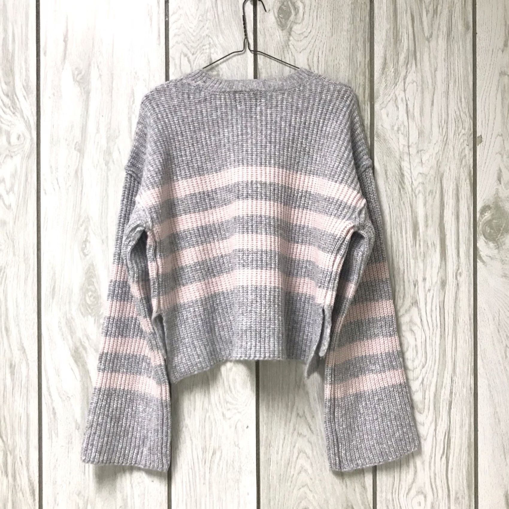 Vintage Pink Rose Women Gray Striped Rib Knit Crewneck Long Sleeve Cropped Sweater M Size M / US 6-8 / IT 42-44 - 2 Thumbnail