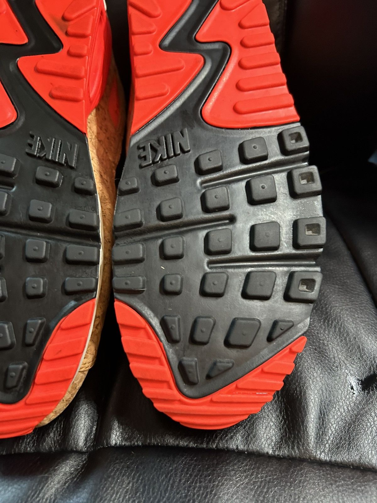 Nike Nike Air Max 90 Cork Sz 12 (Almost VNDS LOOK!) Size US 12 / EU 45 - 8 Thumbnail