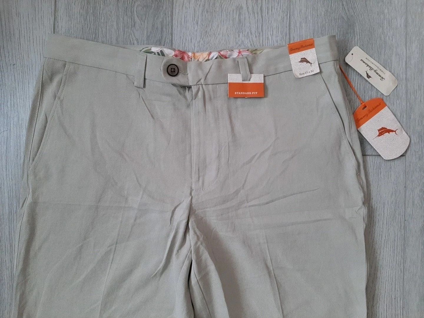 Tommy Bahama Tommy Bahama Pants Silk Blend Trouser Khaki Sands Size US 33 - 2 Thumbnail