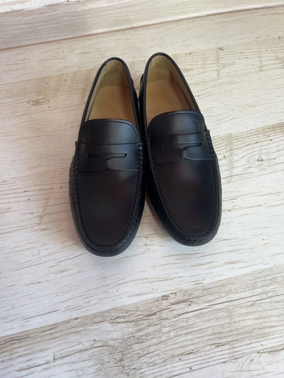 Tod's Tod’s Nuovo Gommino Loafers UK 5,5 Leather Shoes Moccasins Size US 5.5 / EU 38 - 4 Thumbnail
