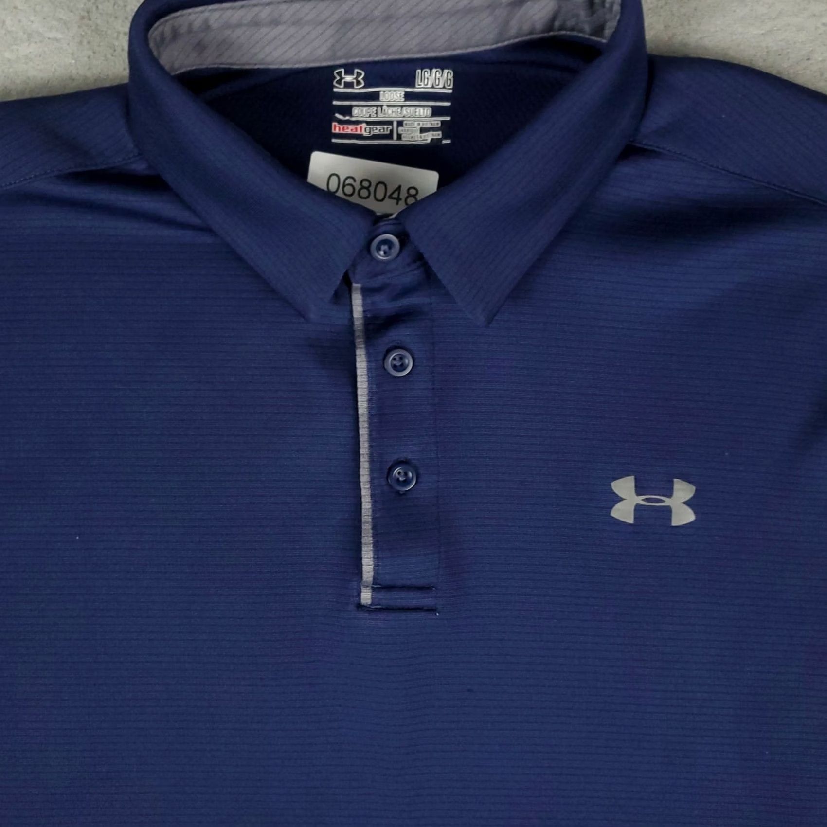 Under Armour Under Armour Polo Shirt Mens Size L Navy Blue Short Sleeve Polo Shirt Golf Casual Shirt Size US L / EU 52-54 / 3 - 2 Thumbnail