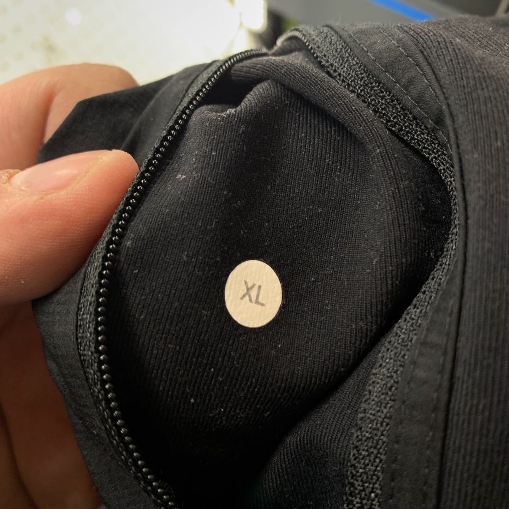 Lululemon Lululemon Black Track Jacket Mens XL Zip Active Long Sleeve Size US XL / EU 56 / 4 - 3 Thumbnail
