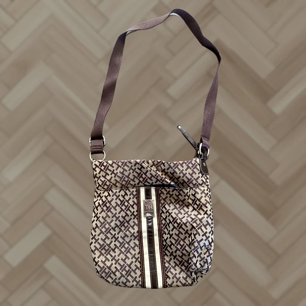 Tommy Hilfiger Tommy Hilfiger All Over Logo Crossbody Purse Brown Tan Adjustable Strap Cross-Body Purse Women Size ONE SIZE - 1 Thumbnail