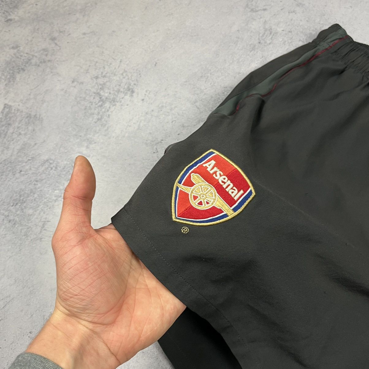 Nike Vintage Nike Arsenal soccer shorts 90’s Size US 38 / EU 54 - 2 Thumbnail