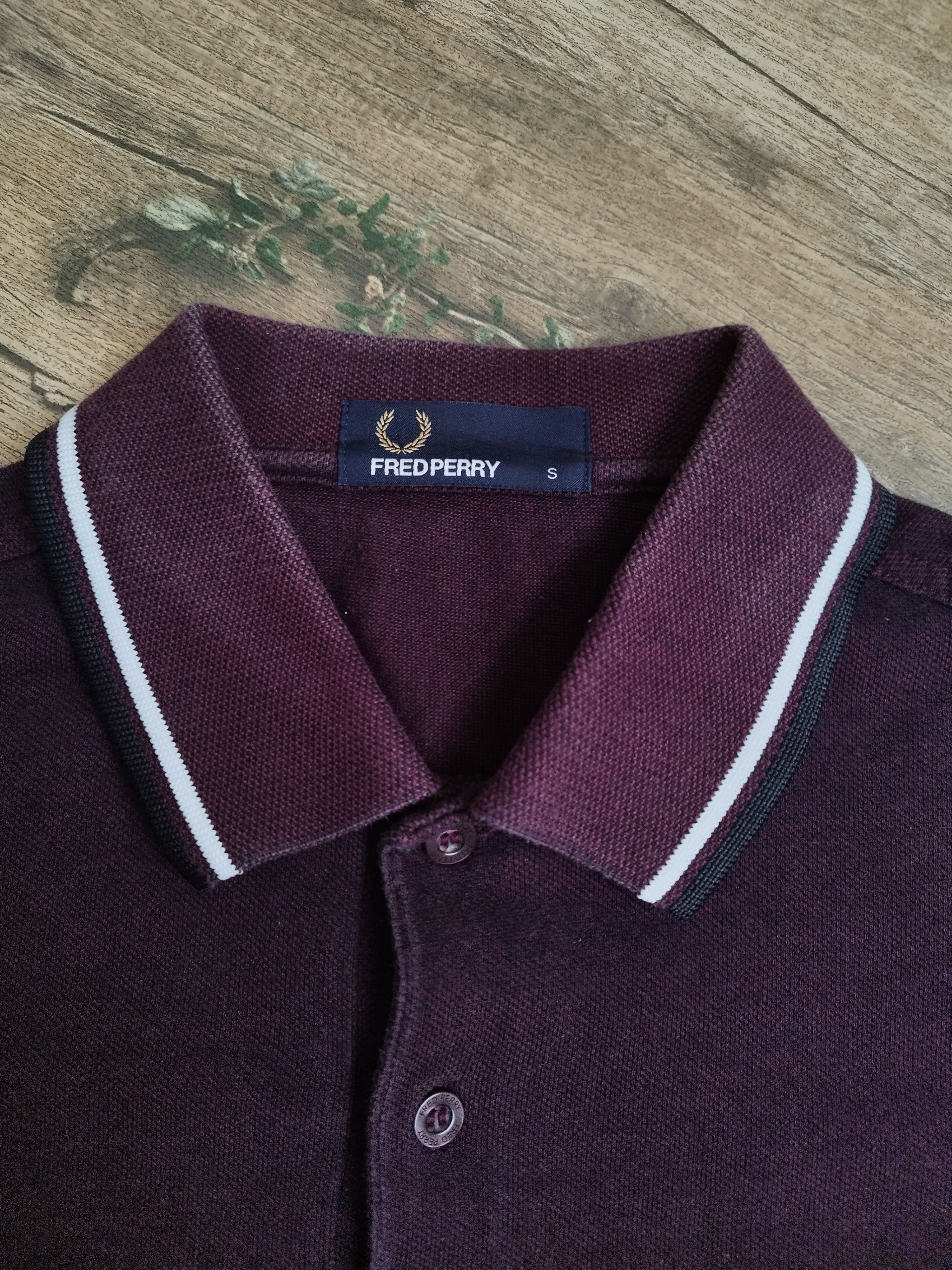 Fred Perry Classic Fred Perry Twin Tipped Polo Shirt - Burgundy Size US S / EU 44-46 / 1 - 4 Thumbnail