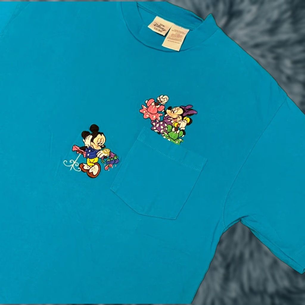 Disney VINTAGE Disney Mickey Mouse Minnie Cartoon Embroidered Pocket Tee Shirt L Blue Men Shirt 90s Disney Characters Pocket Tee Mens L Size US L / EU 52-54 / 3 - 1 Thumbnail