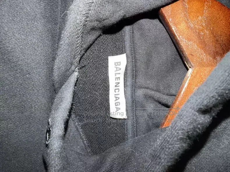 Balenciaga Balenciaga Crew logo hooded sweatshirt Size US S / EU 44-46 / 1 - 3 Thumbnail