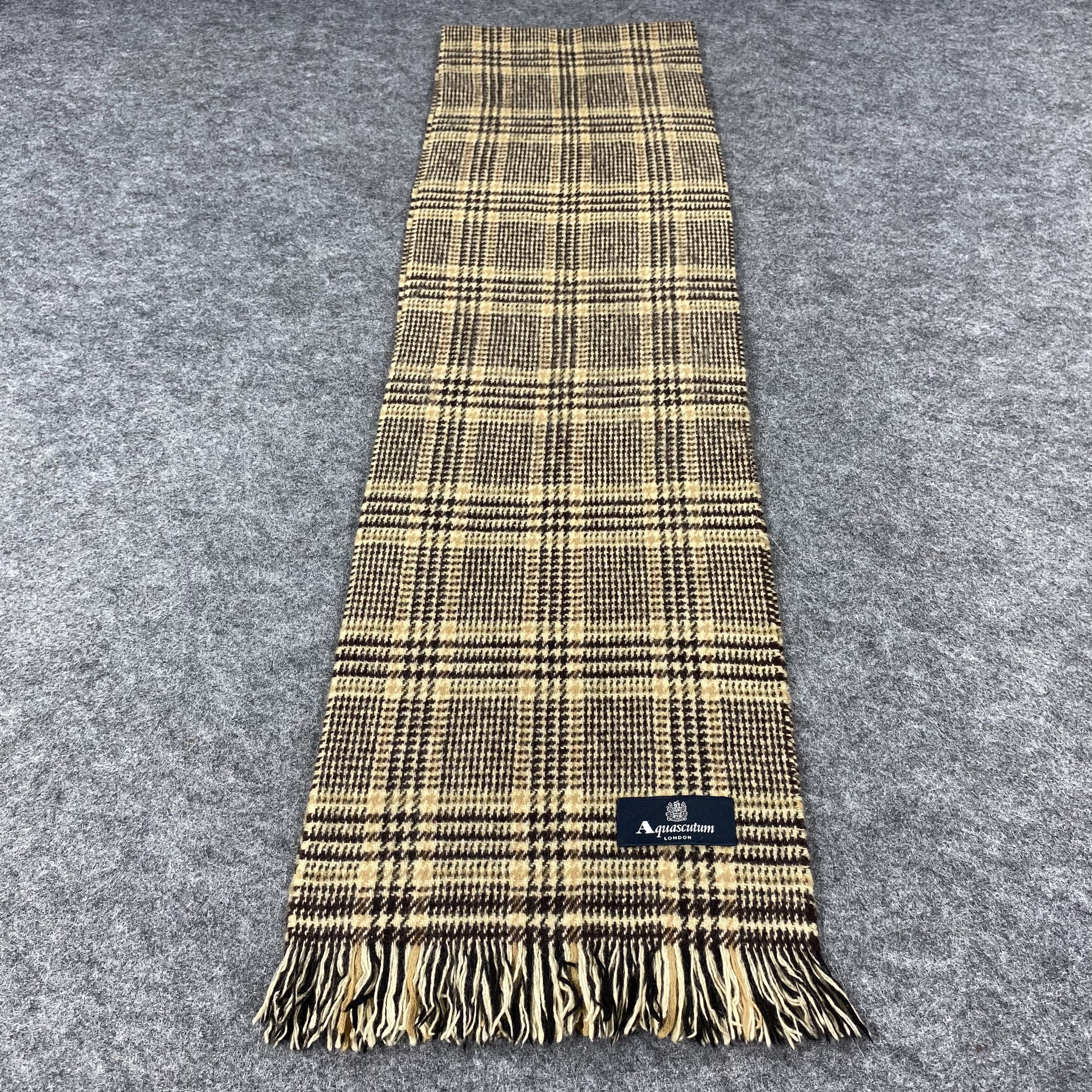 Aquascutum × Vintage GF10170 Aquascutum Scarf Neck Wear Muffler Nova Check Size ONE SIZE - 1 Thumbnail