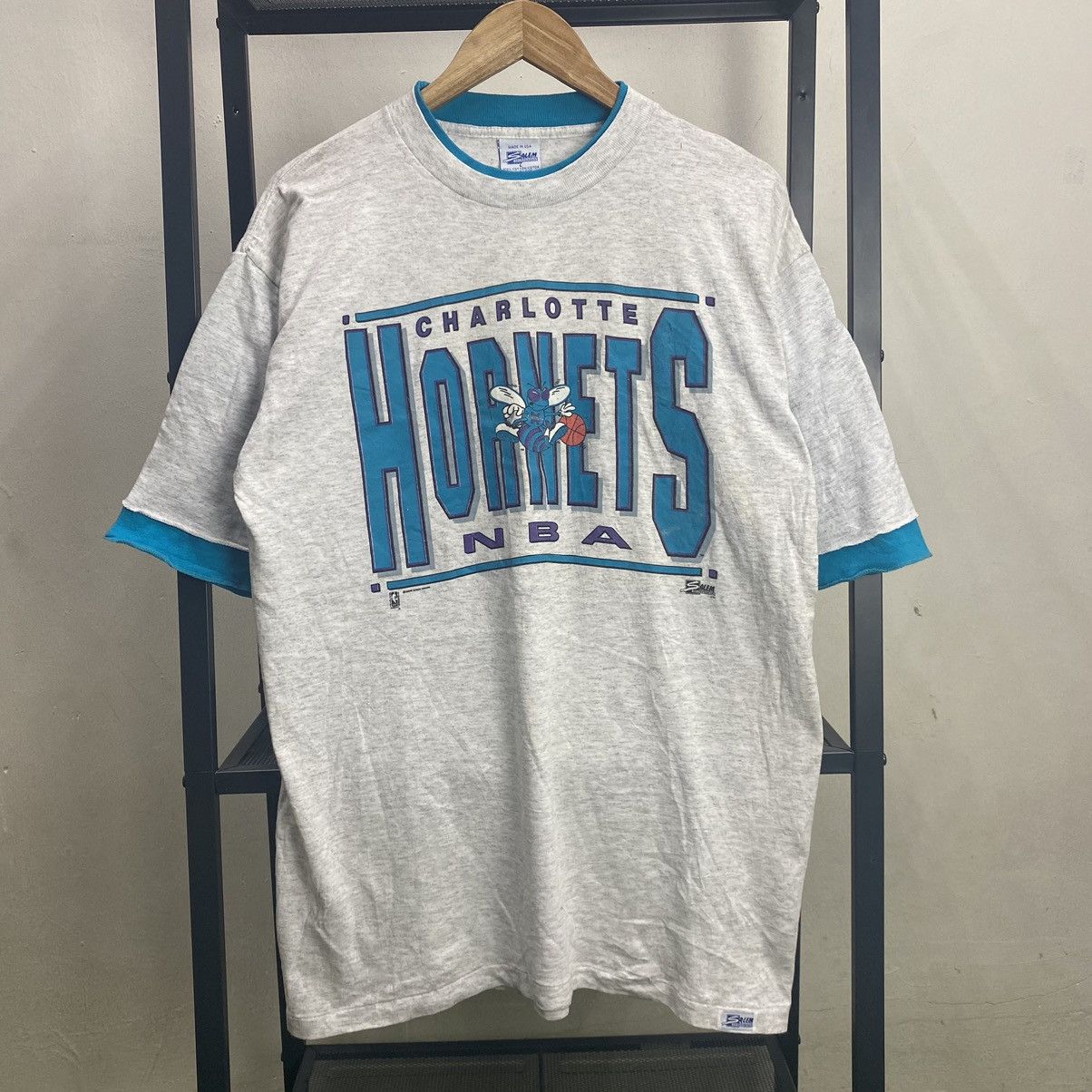 Vintage NBA Charlotte Hornets Salem Sportswear T-Shirt