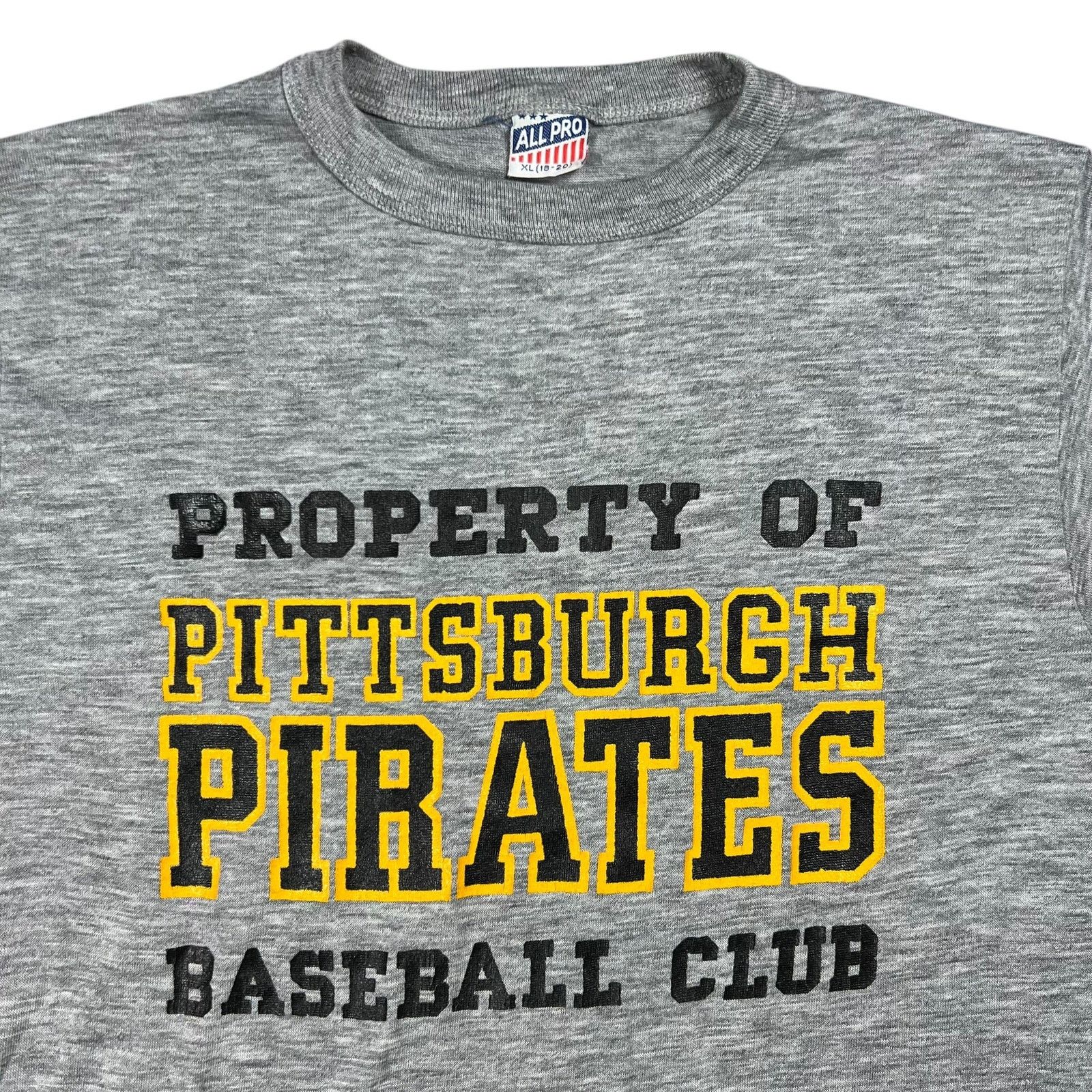 MLB × Vintage Vintage Property Pittsburgh Pirates Baseball Club YOUTH tee Size S / US 4 / IT 40 - 2 Thumbnail