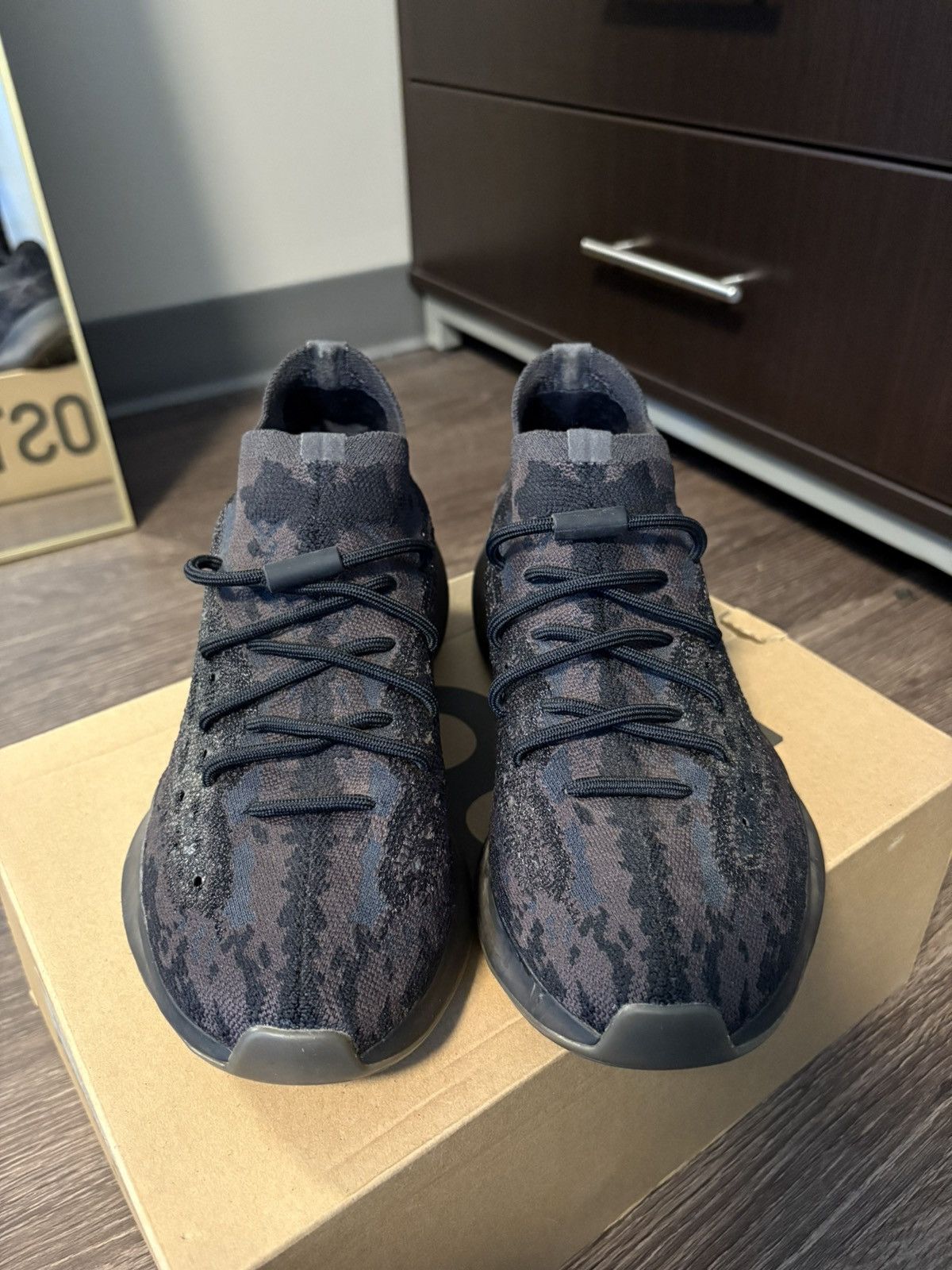 Yeezy Yeezy Boost 380 Size US 9 / EU 42 - 2 Thumbnail