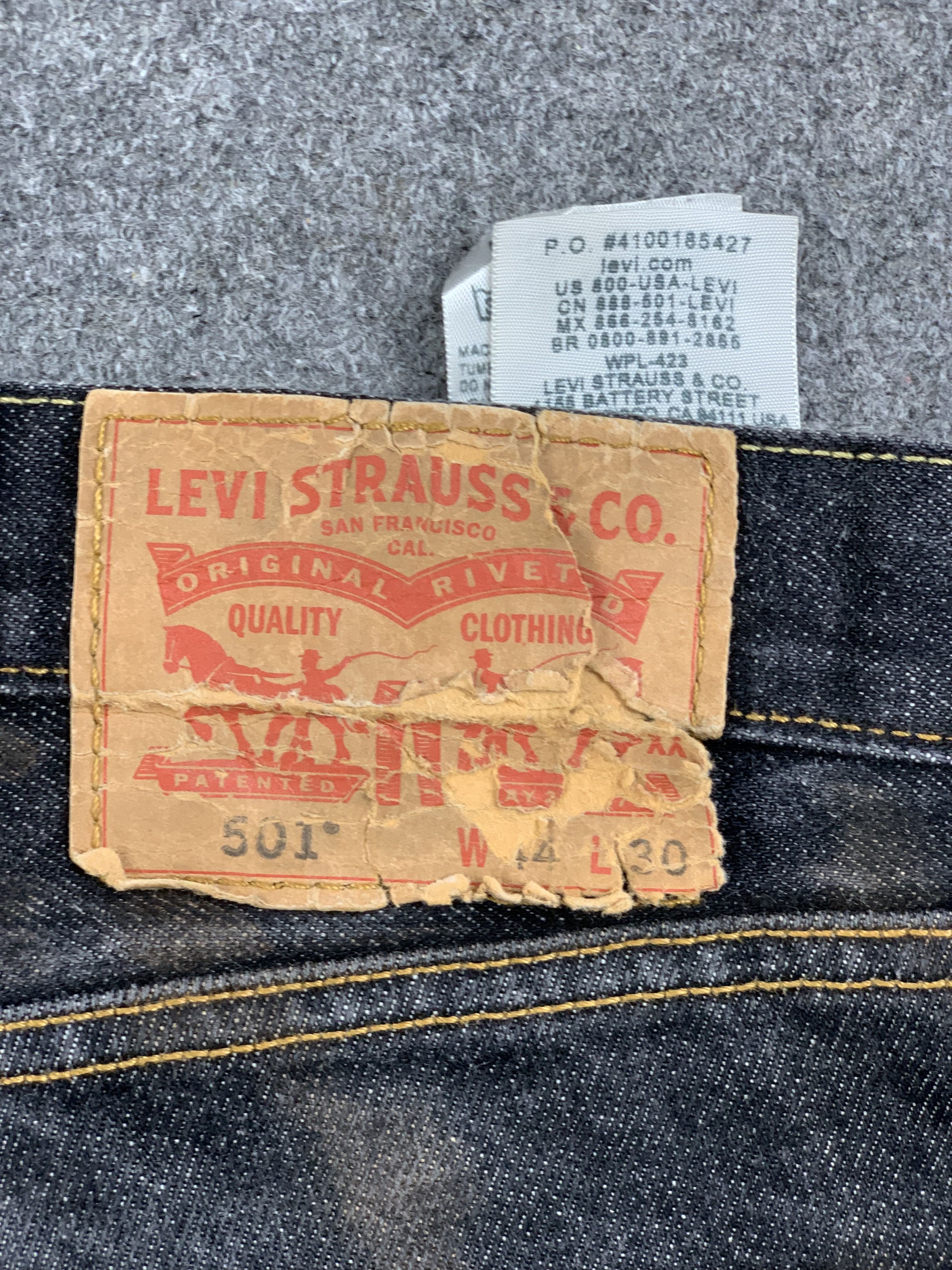 Levi's × Vintage Vintage Levis 501 Faded Black Jeans DP2210 Size US 43 - 5 Thumbnail