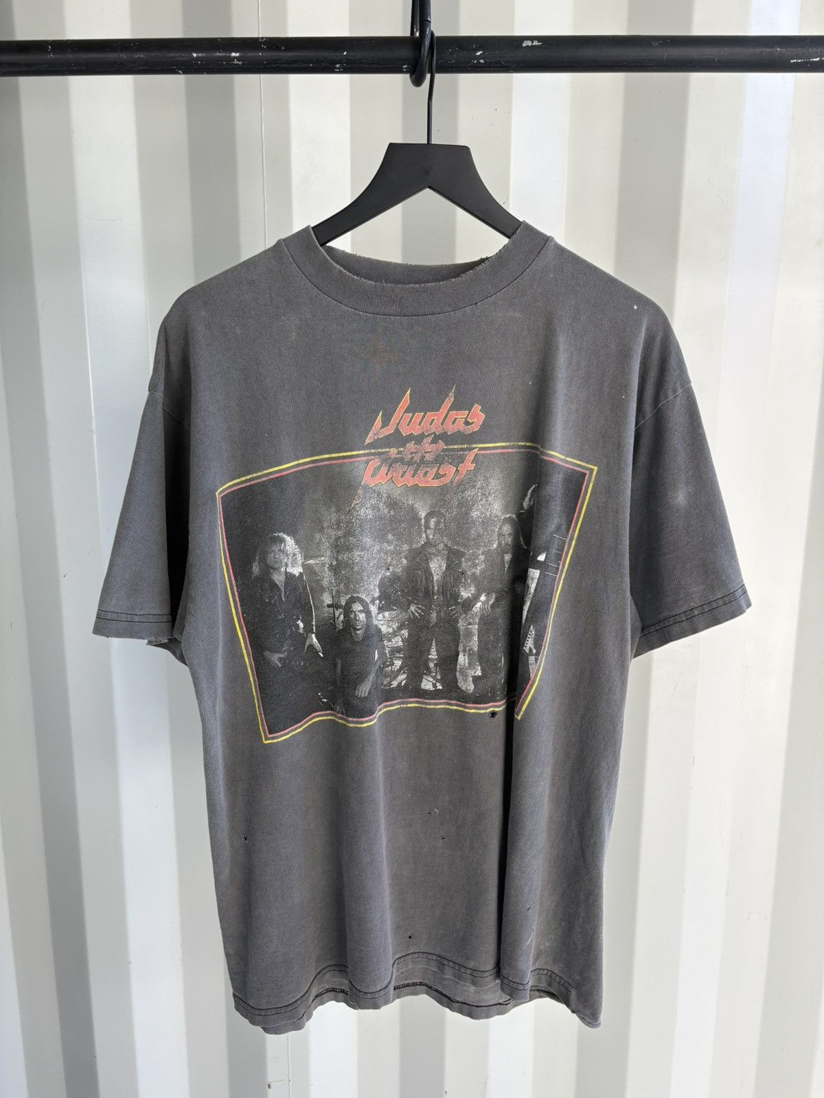 Band Tees Thrashed Judas Priest Sun Faded Distressed ERD GRUNGE WCC Size US XL / EU 56 / 4 - 1 Thumbnail